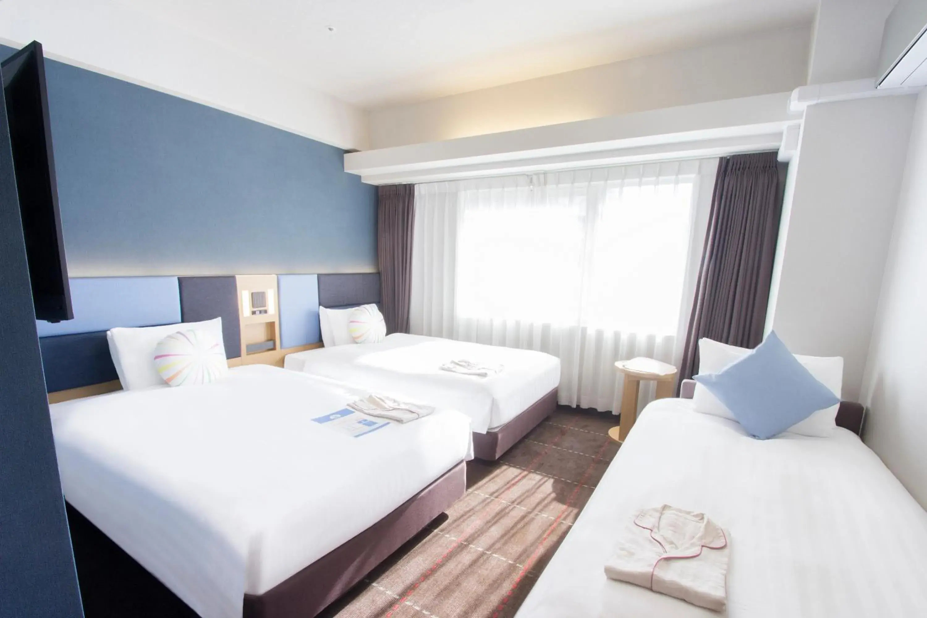 Photo of the whole room, Bed in Hearton Hotel Kyoto Photo of the whole room, Bed in Hearton Hotel Kyoto