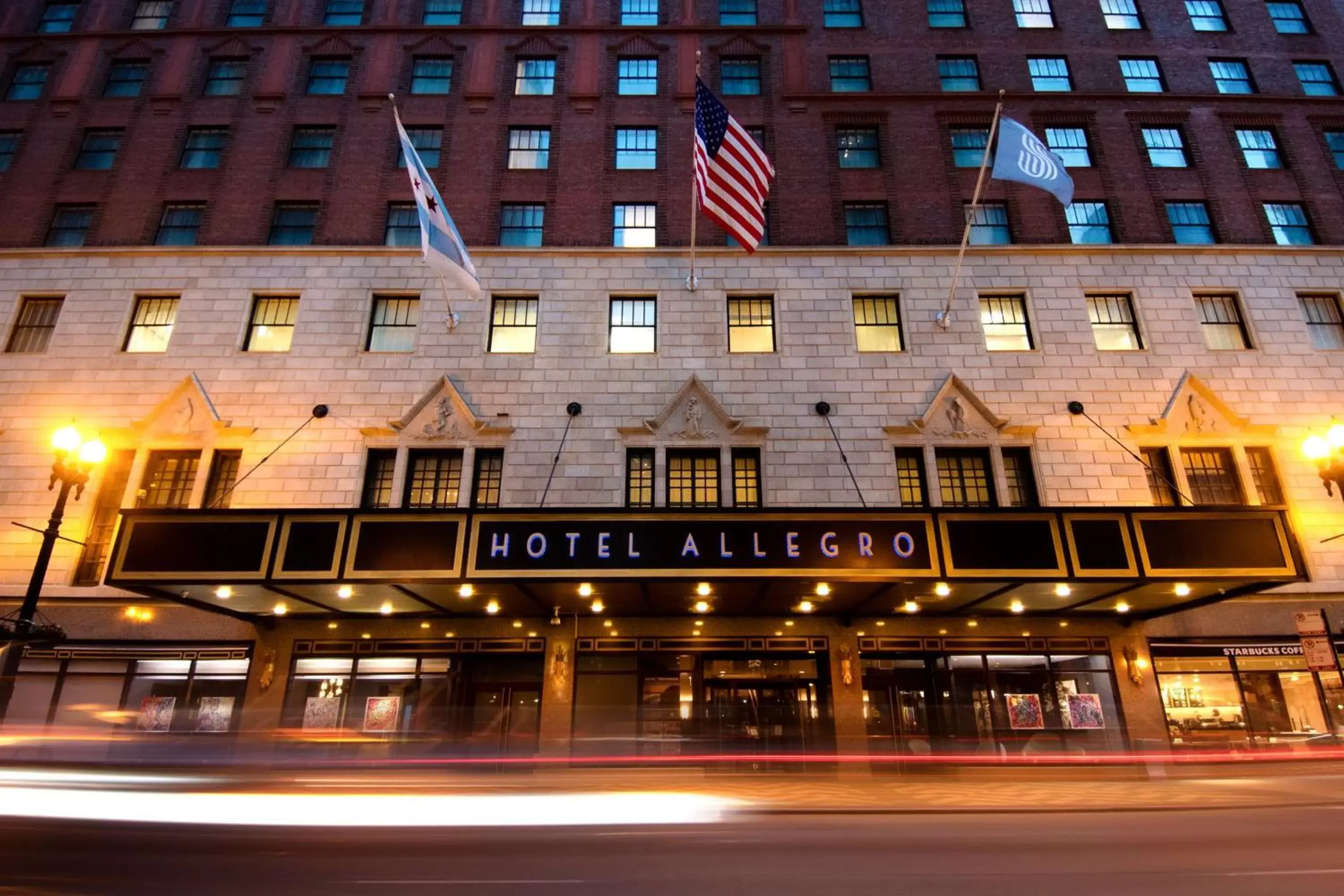 Property building in The Allegro Royal Sonesta Hotel Chicago Loop