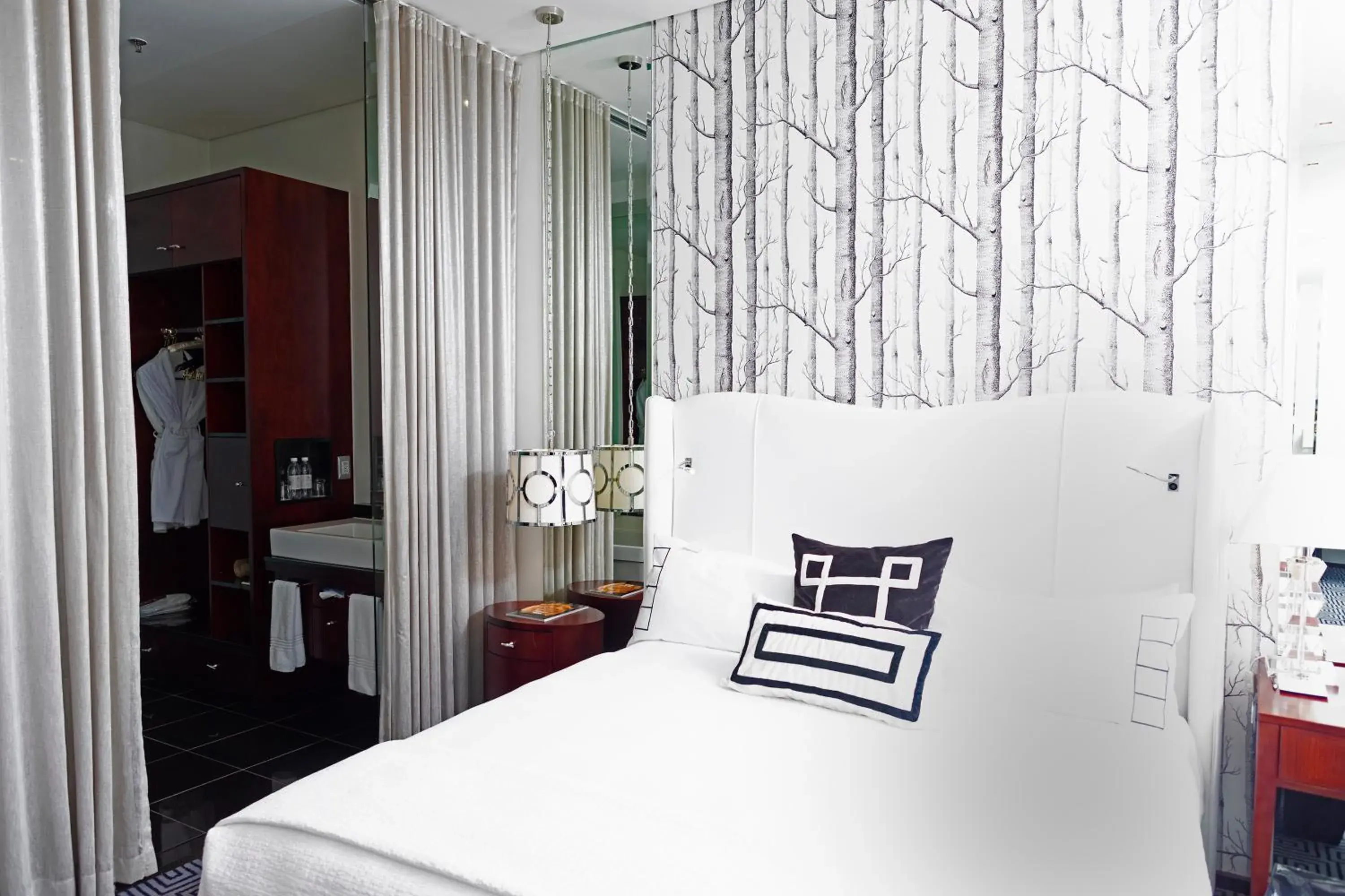 Bed in DAVINCI Hotel on Nelson Mandela Square