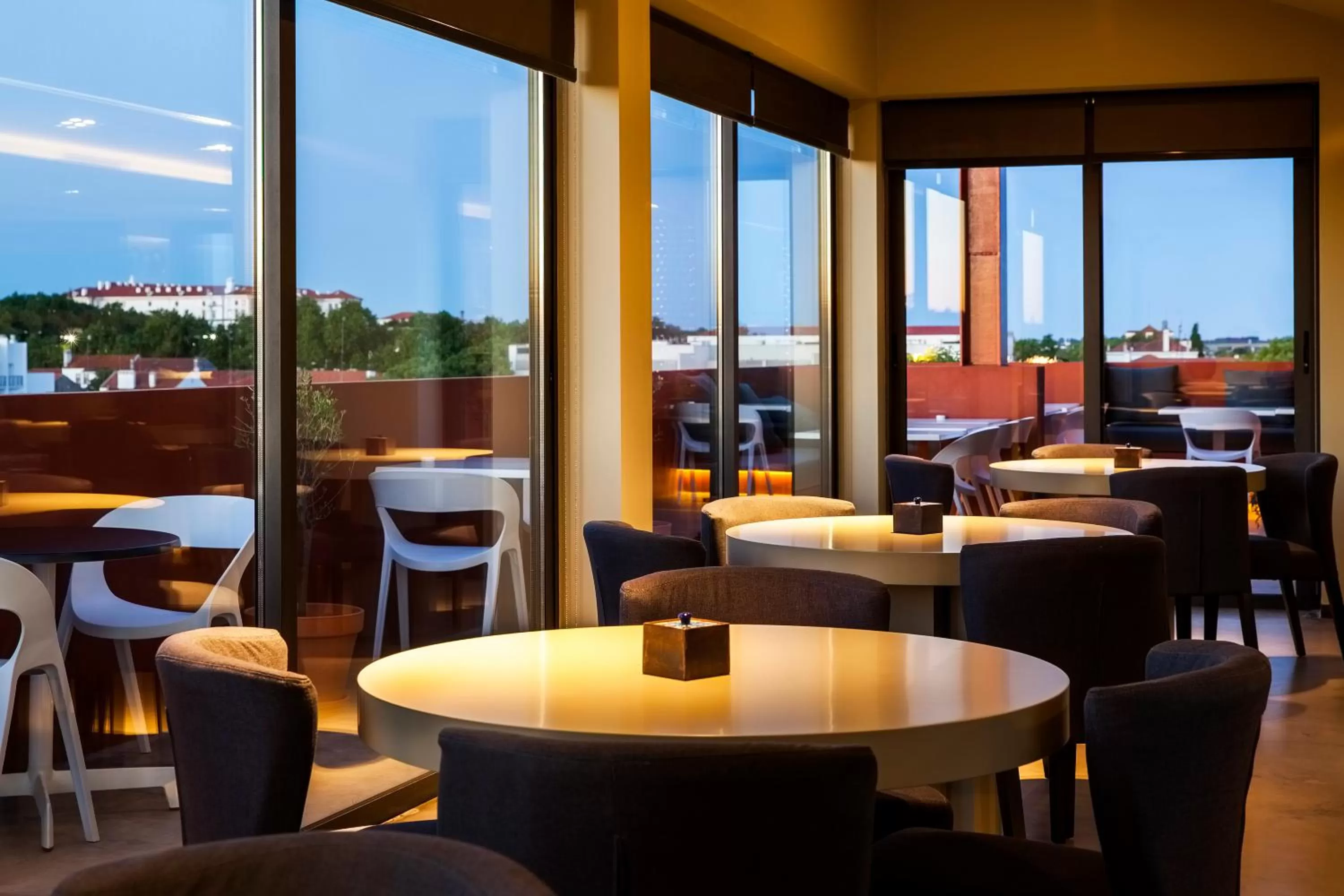 Lounge or bar in Vitoria Stone Hotel