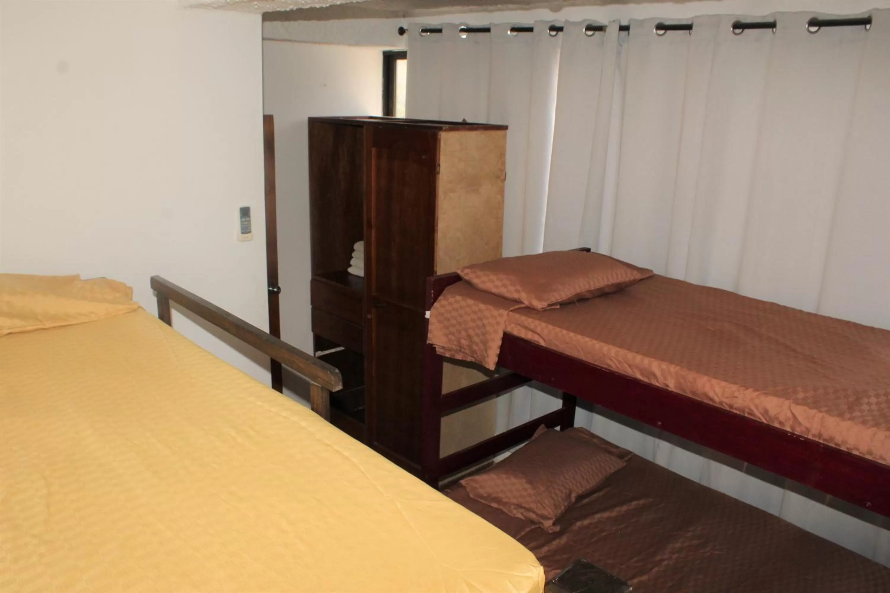 Restaurant/places to eat, Bed in Posada Casamar 2