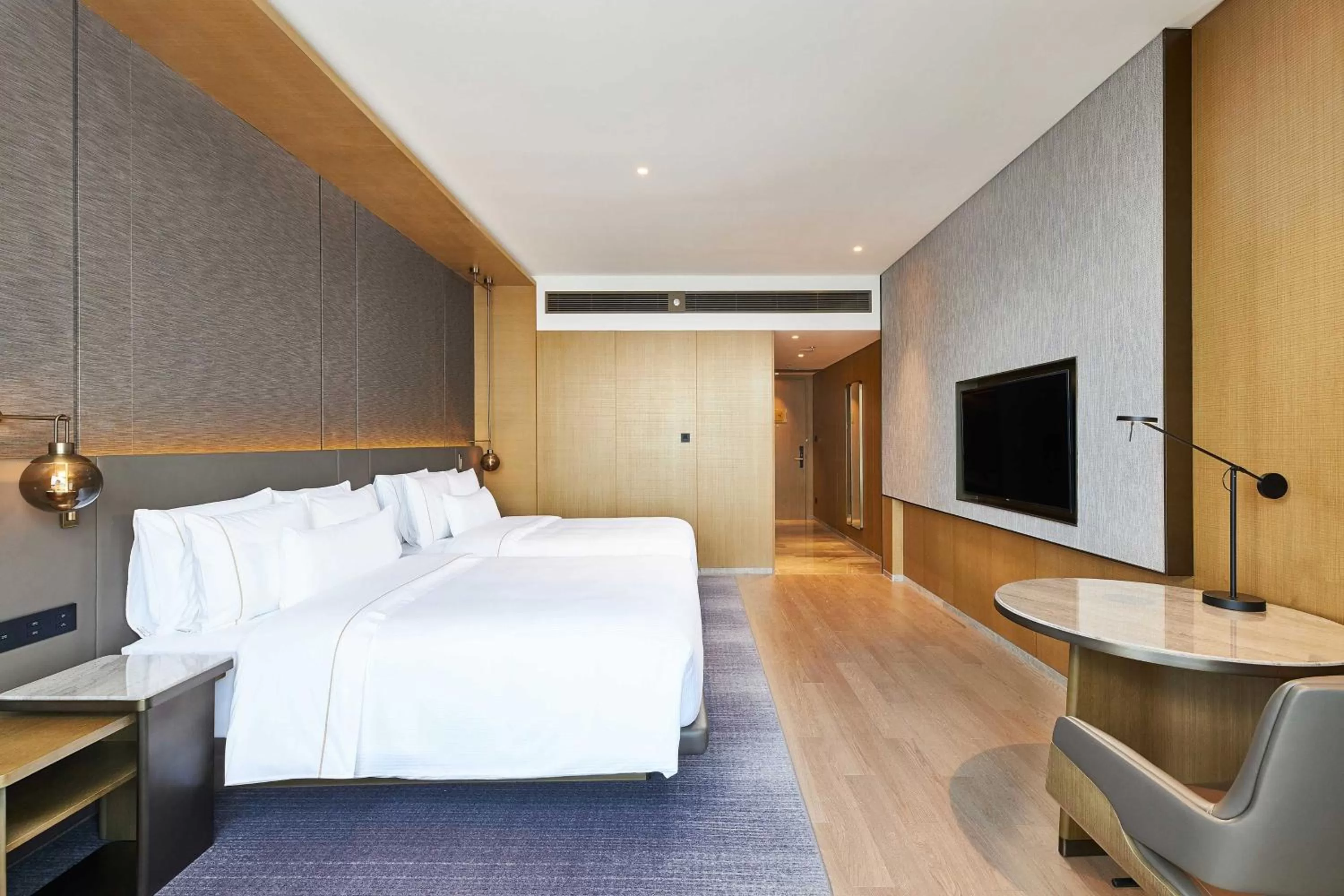 Photo of the whole room, Bed in The Westin Zhongshan Guzhen