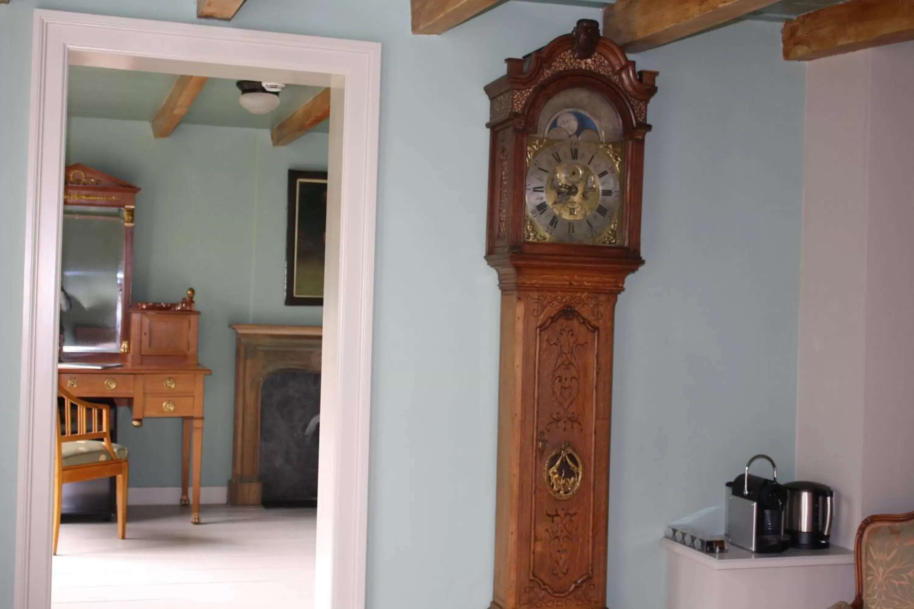 Decorative detail, TV/Entertainment Center in Logement Swaenenvecht