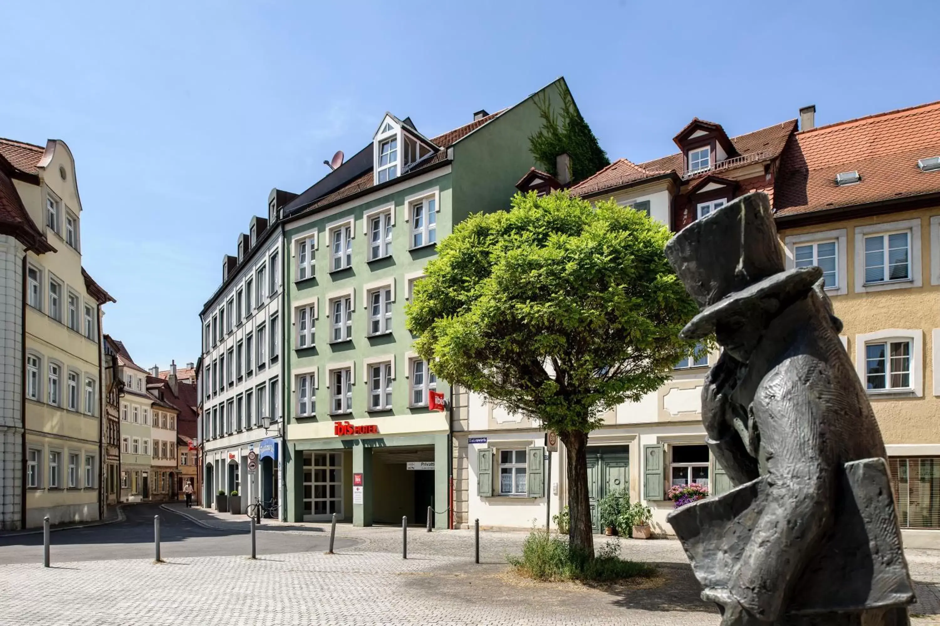 Facade/entrance, Property Building in ibis Bamberg Altstadt