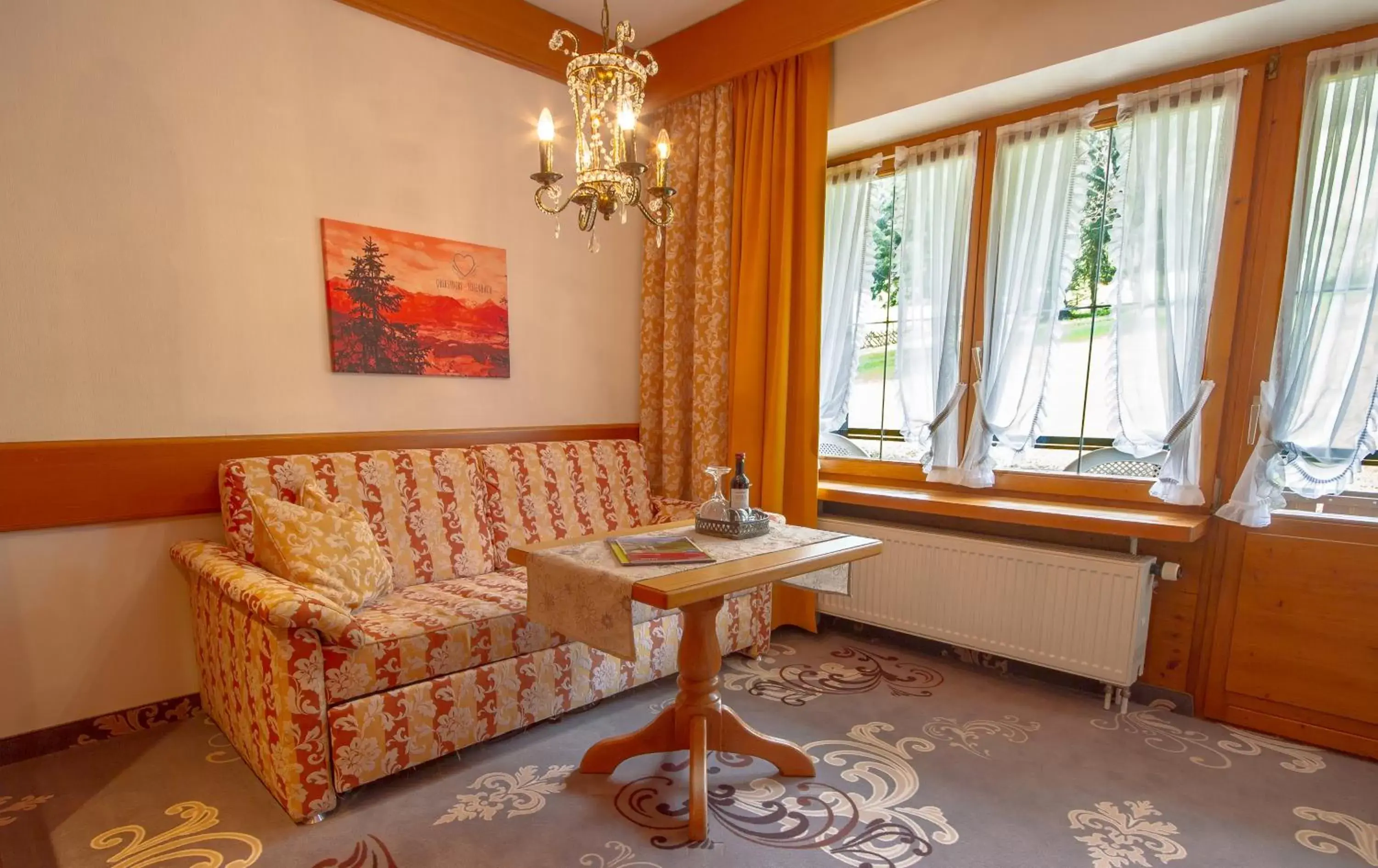 Seating Area in Hotel Bergruh