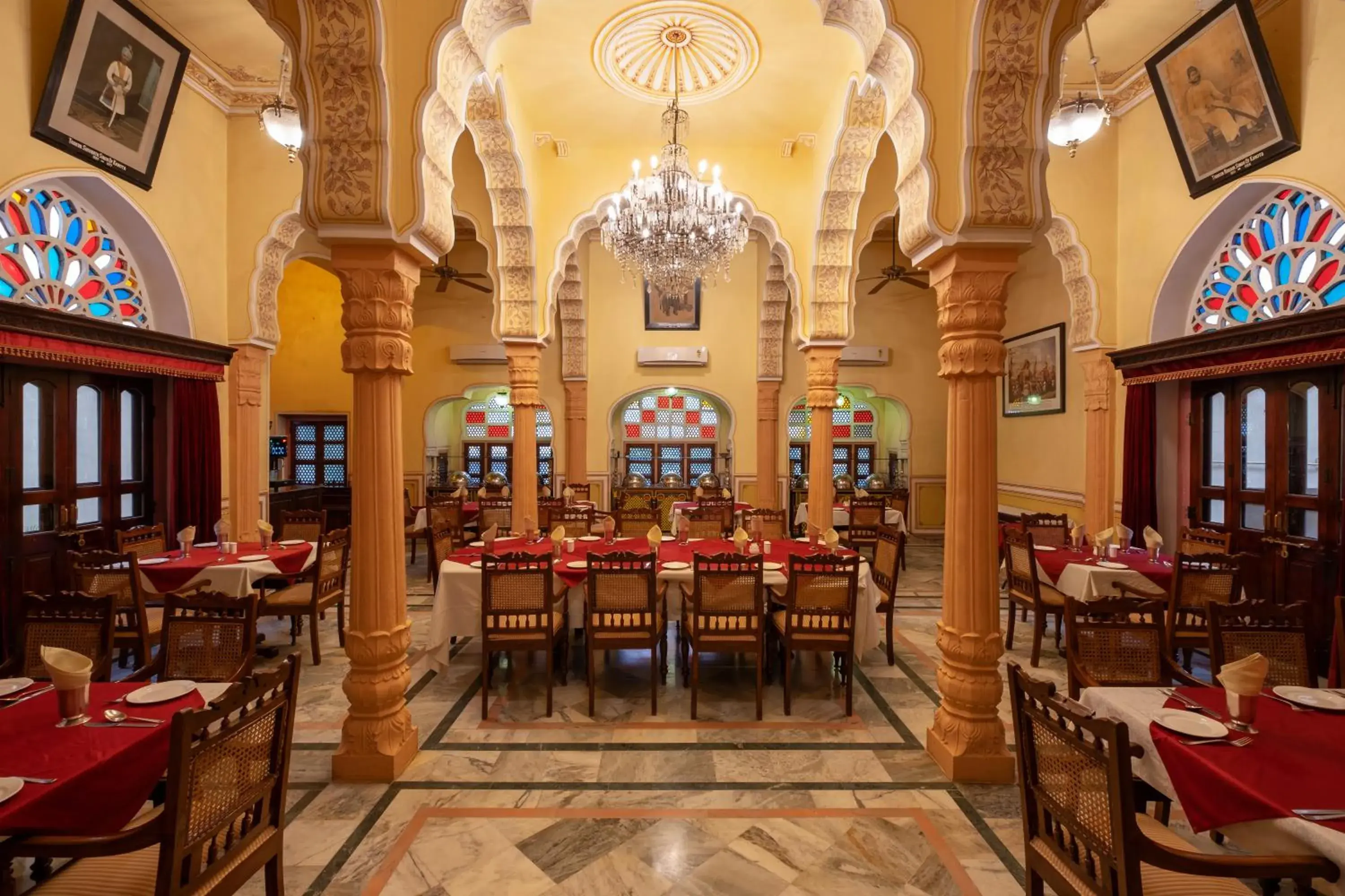 Dining area, Restaurant/Places to Eat in Hotel Narain Niwas Palace