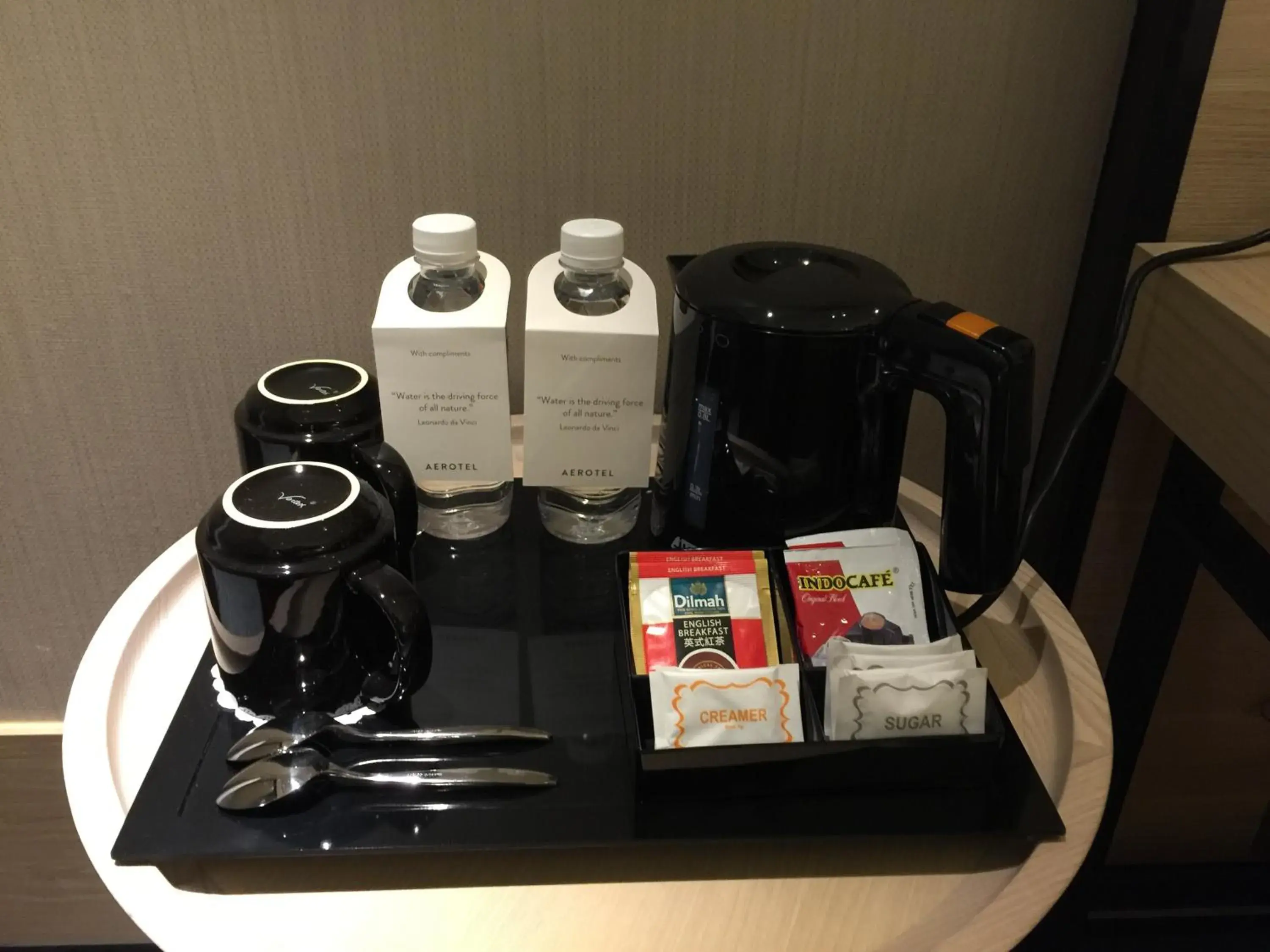 Food and drinks in Aerotel Singapore - Transit Hotel in Terminal 1 Food and drinks in Aerotel Singapore - Transit Hotel in Terminal 1