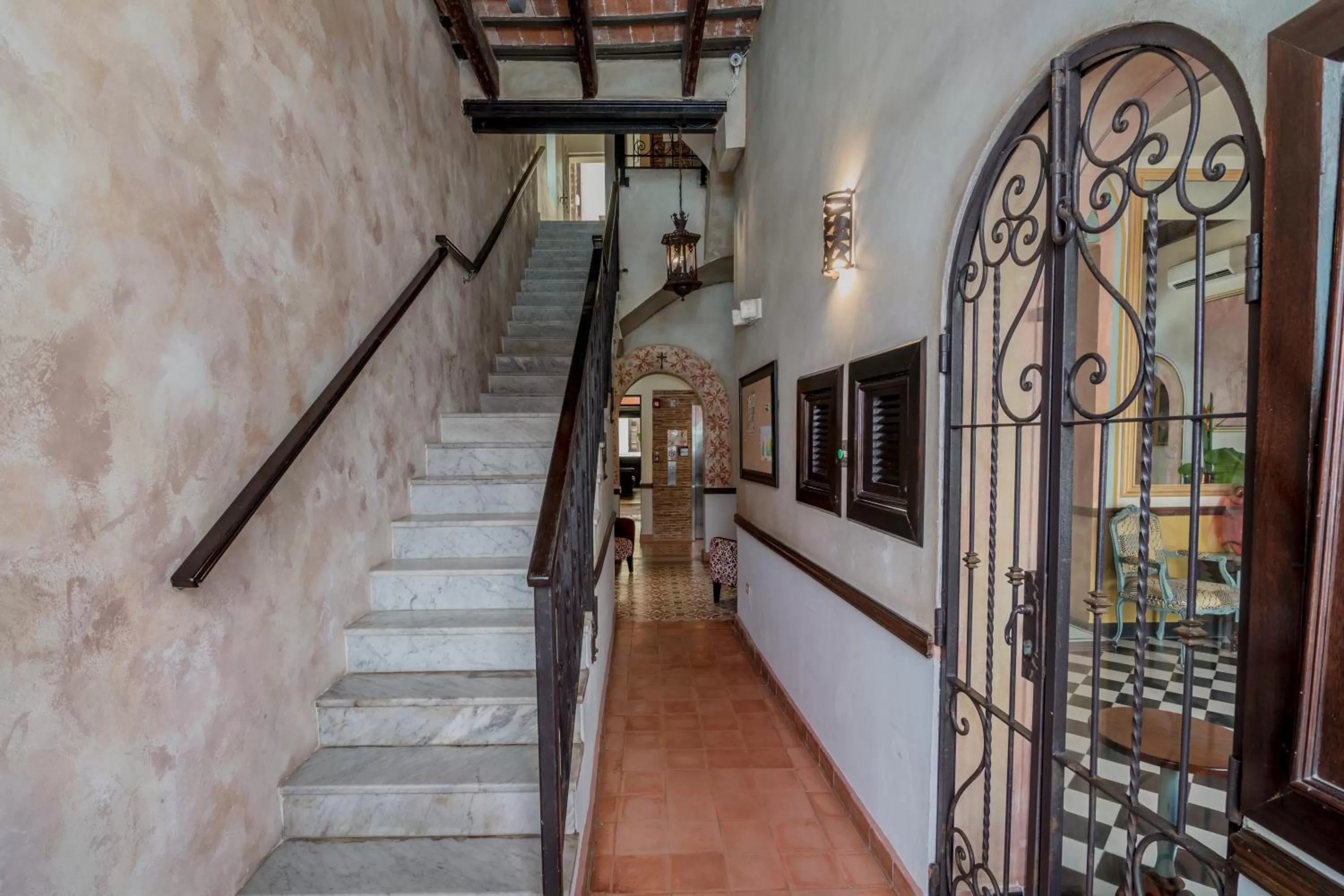 Property building in La Terraza de San Juan