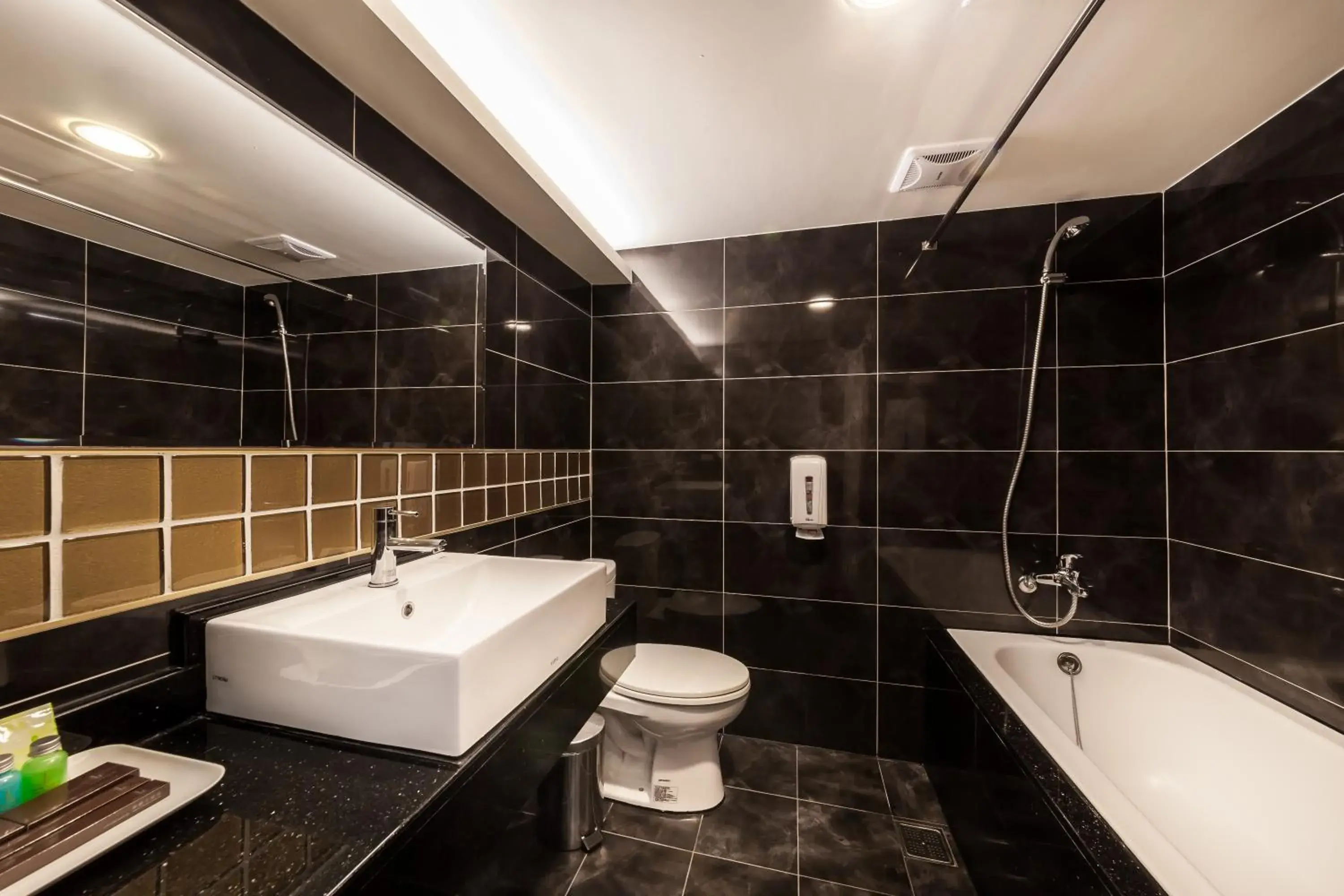 Bathroom in Ferrary Hotel