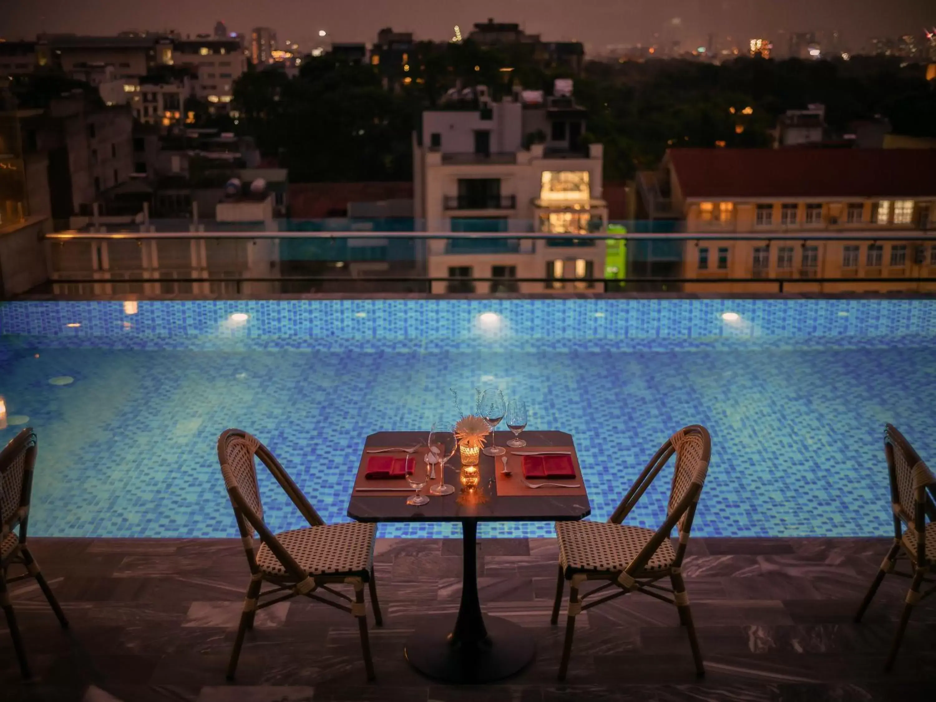 Pool view, Swimming Pool in Le Jardin Hotel Haute Couture