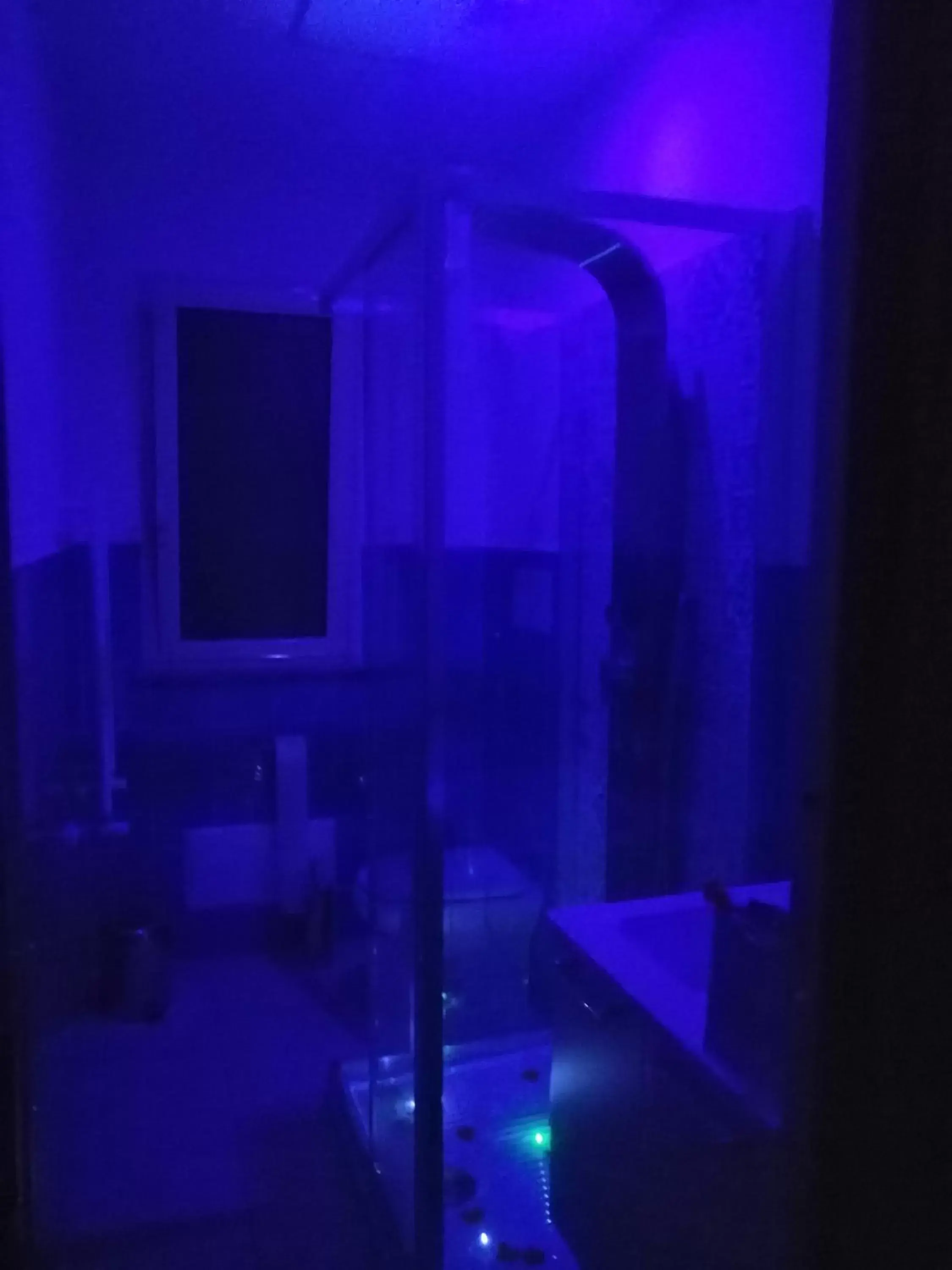 Shower, Bathroom in Il corallo azzurro