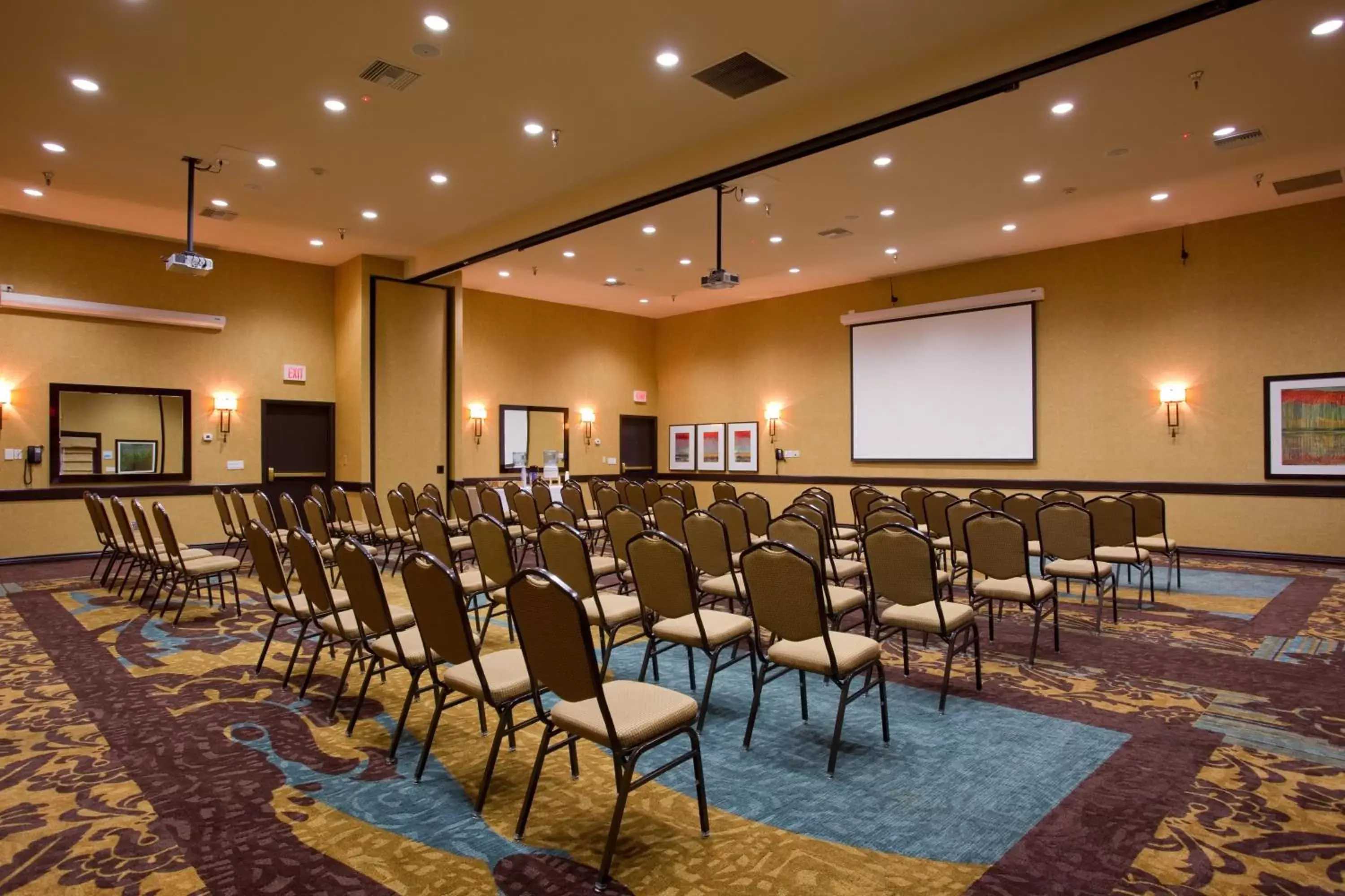 Meeting/conference room in Holiday Inn Express San Clemente N – Beach Area, an IHG Hotel