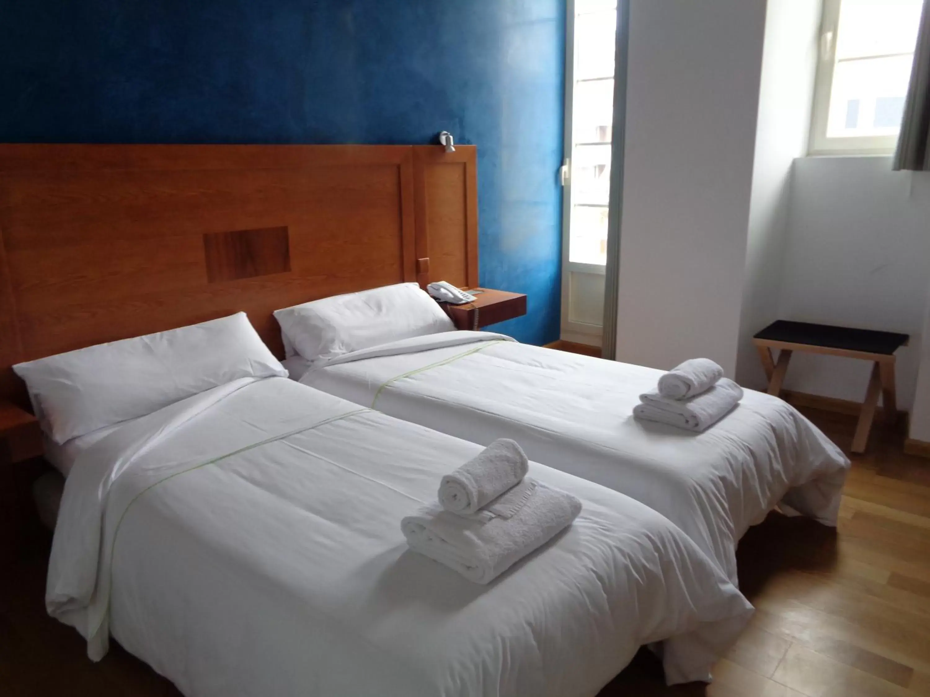 Photo of the whole room, Bed in Hotel Villa De Betanzos