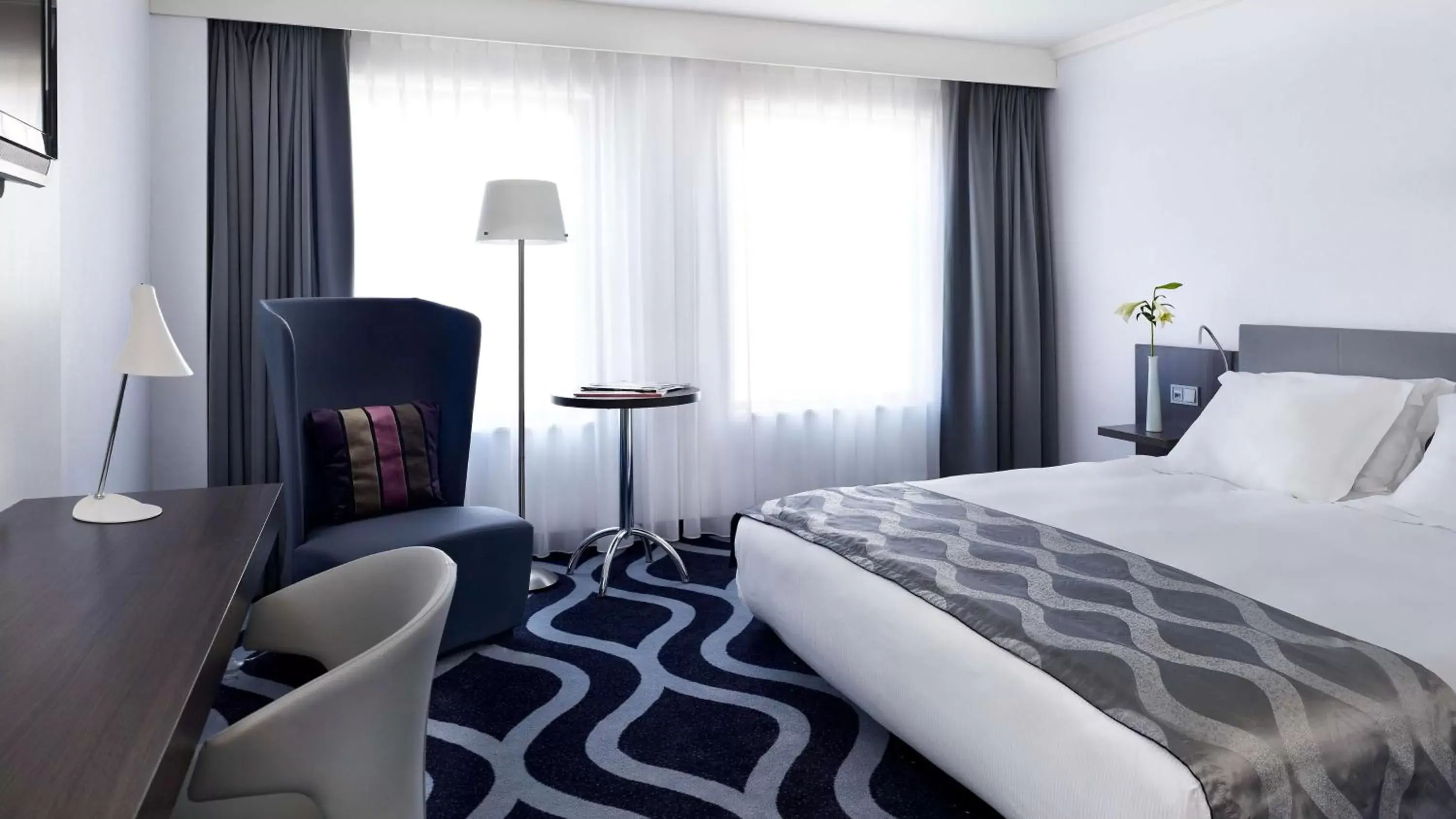 Photo of the whole room, Bed in Park Plaza Eindhoven