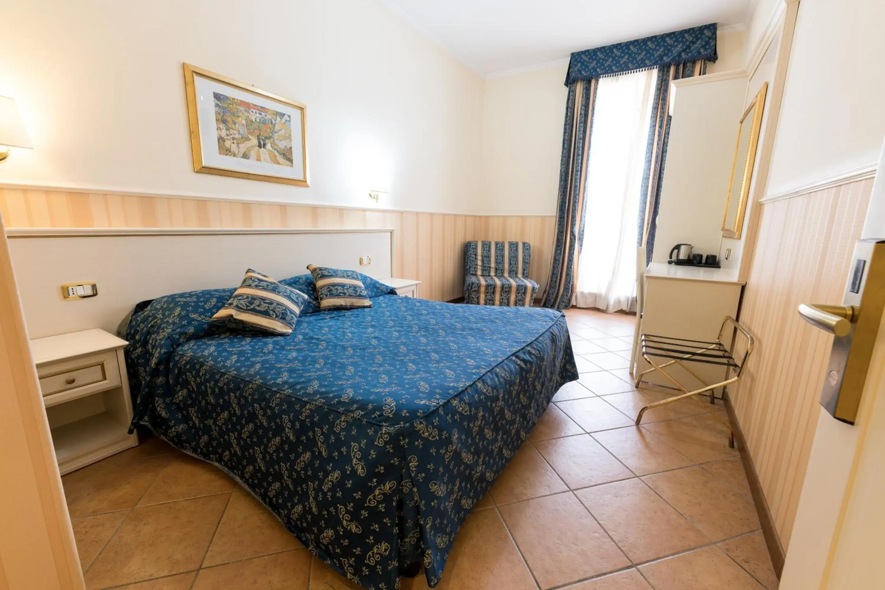 Photo of the whole room, Bed in Hotel Anfiteatro Flavio