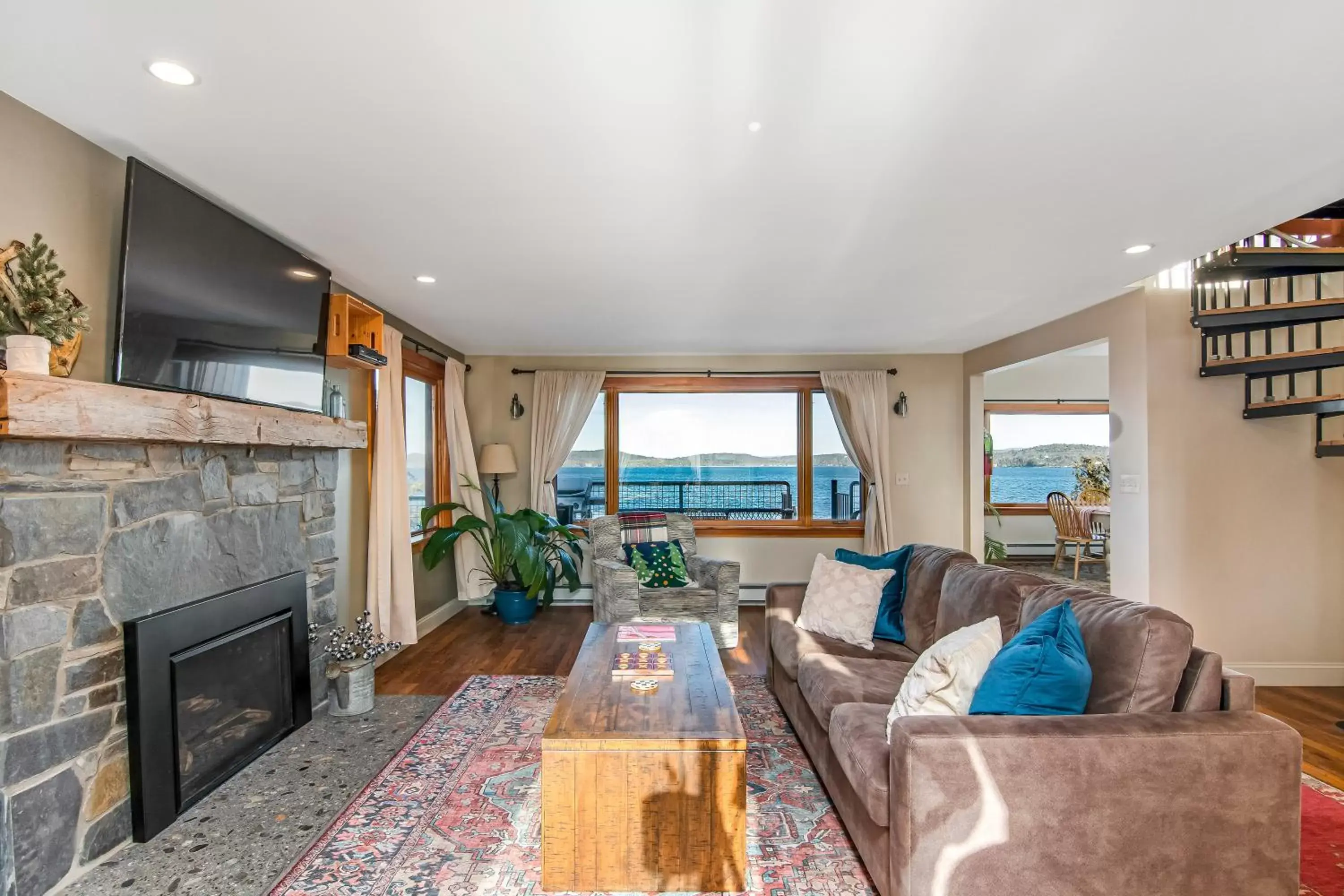 View (from property/room), Seating Area in Lakeshore Vermont