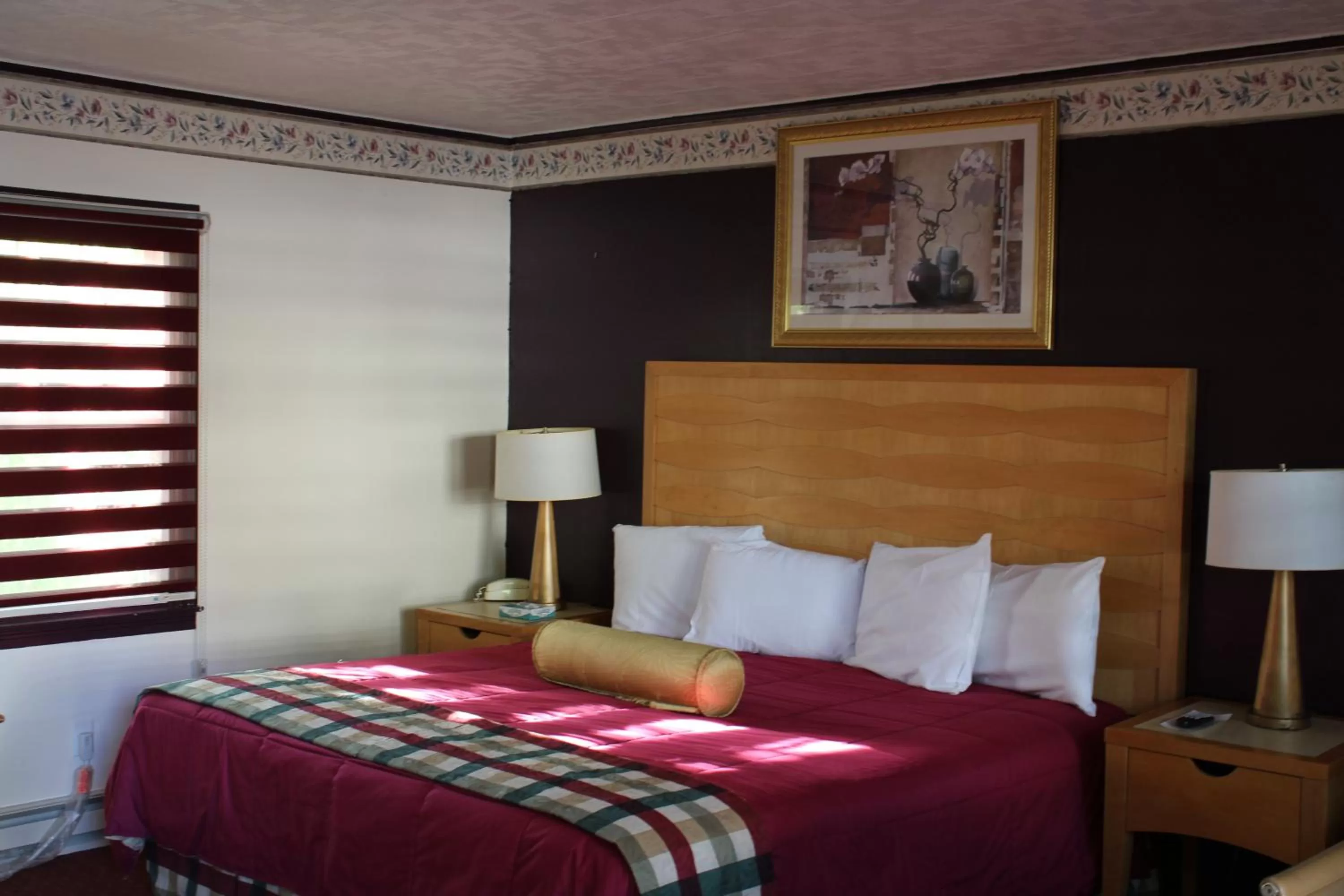 Bed in Northside Motel - Williamstown