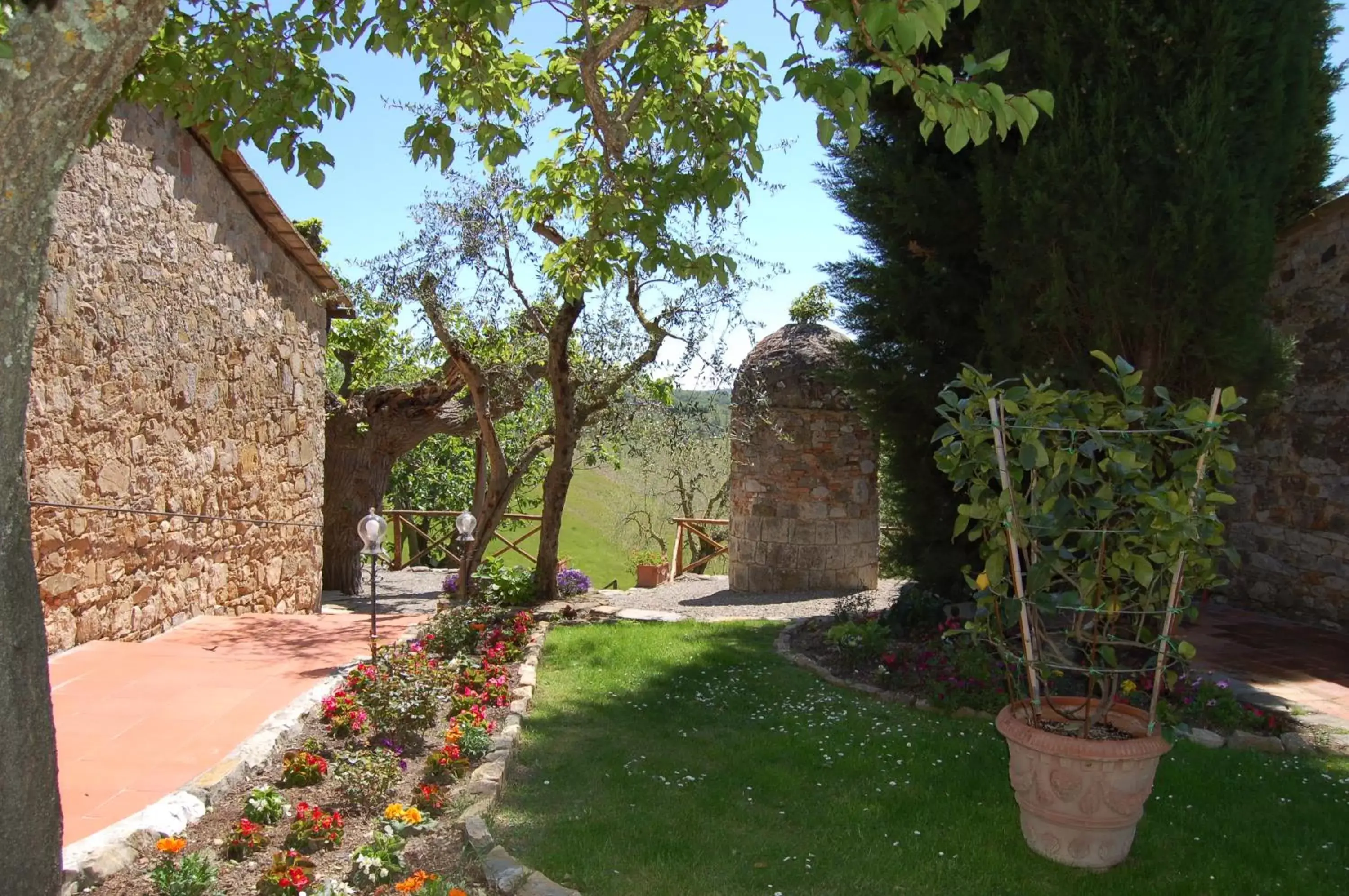 Garden in Hotel Belvedere Di San Leonino