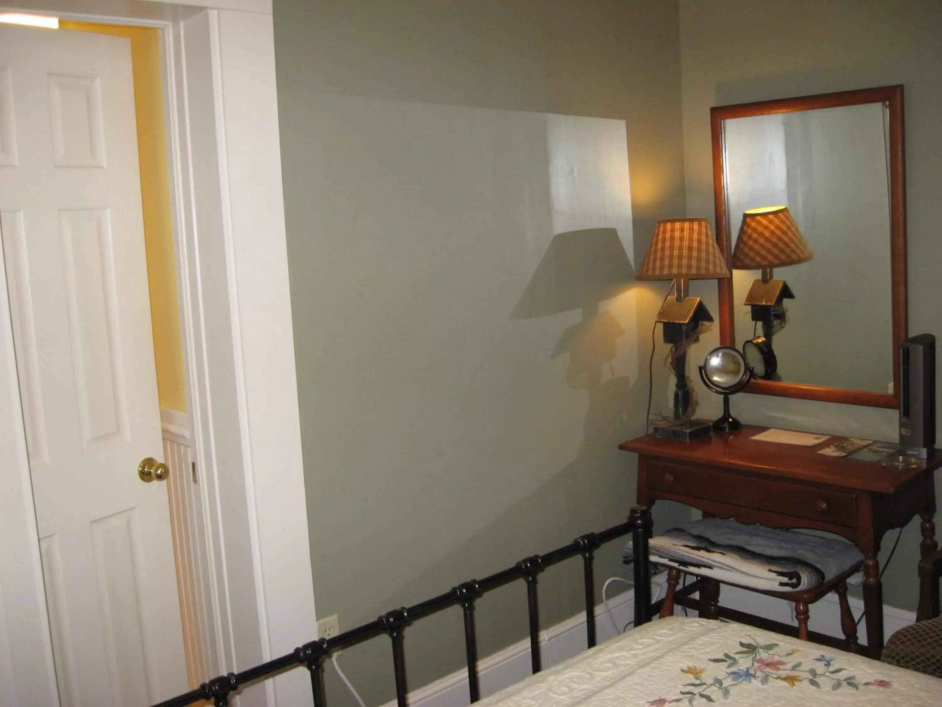 Bedroom, Bathroom in Bayberry House Bed and Breakfast