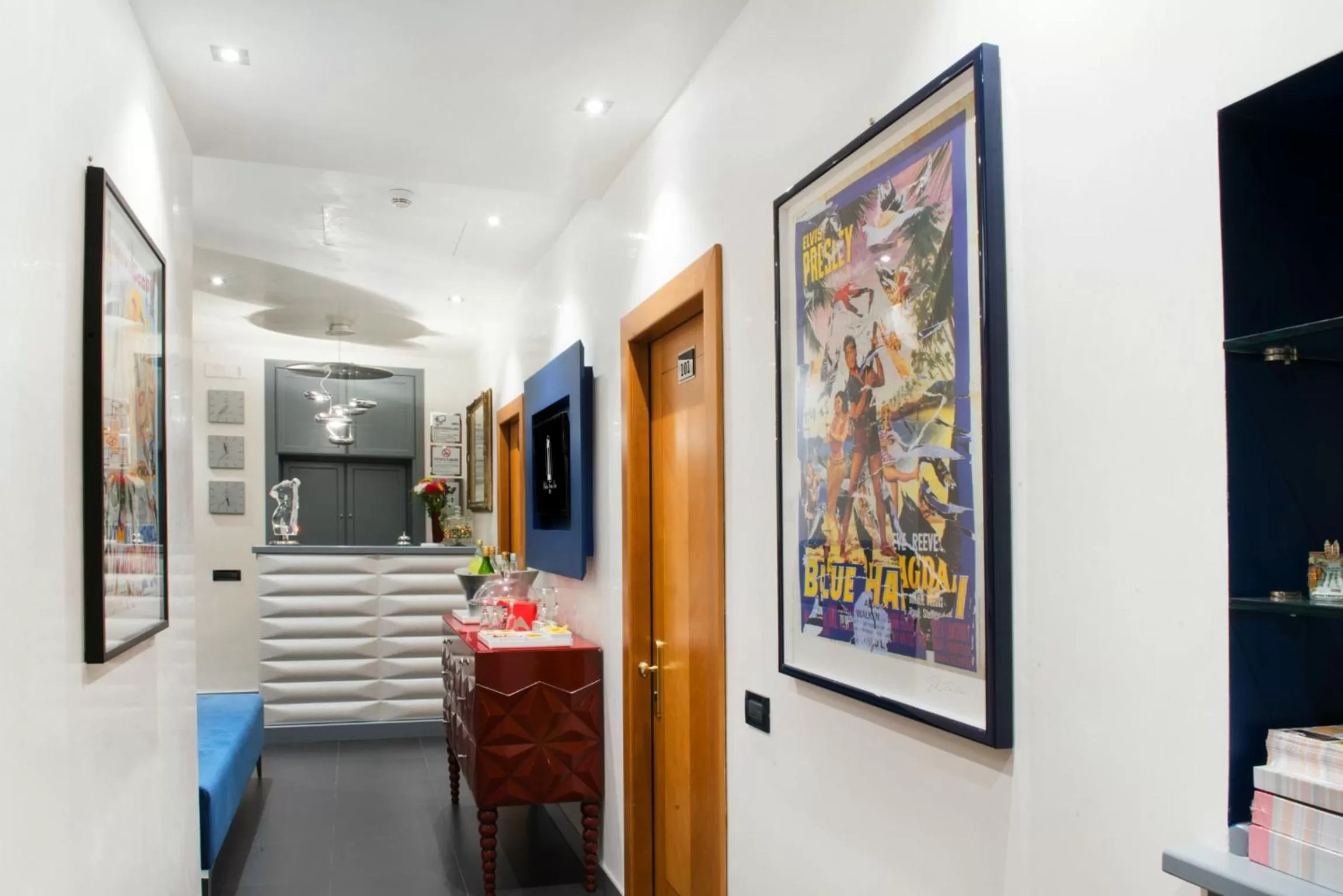 Lobby or reception in Relais Forus Inn