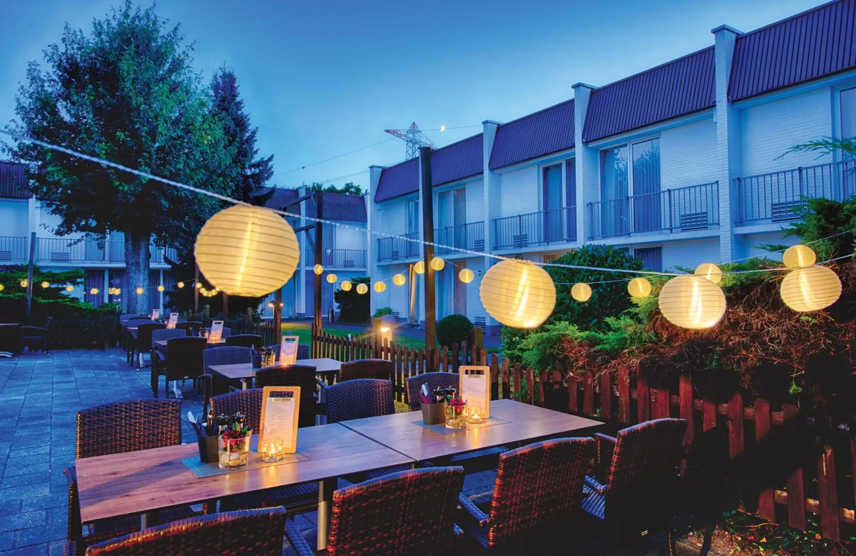 Balcony/Terrace in Leonardo Hotel Düsseldorf Airport Ratingen