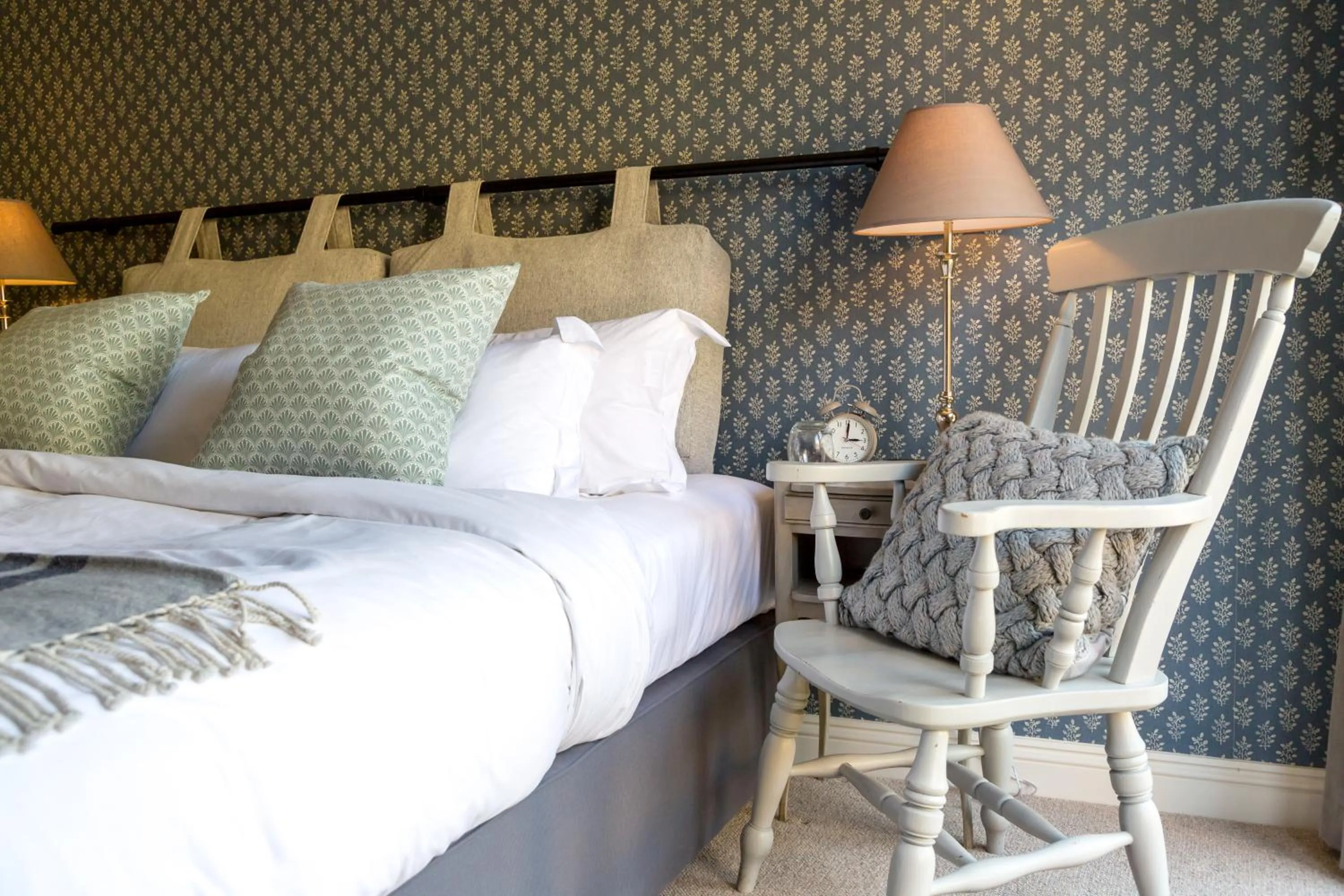 Bedroom, Bed in The Lion Bicester