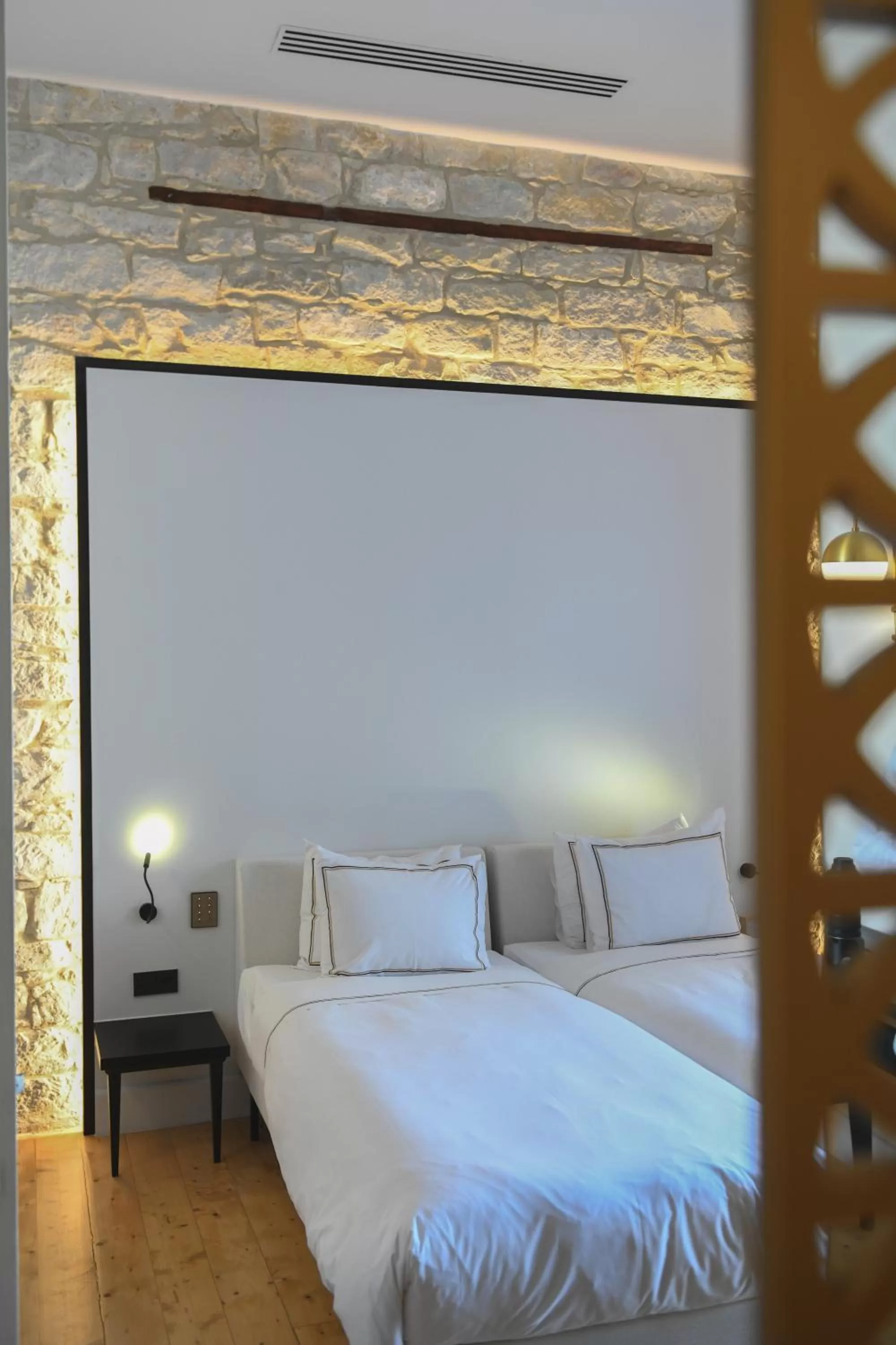 Bed in S Paul City Hotel