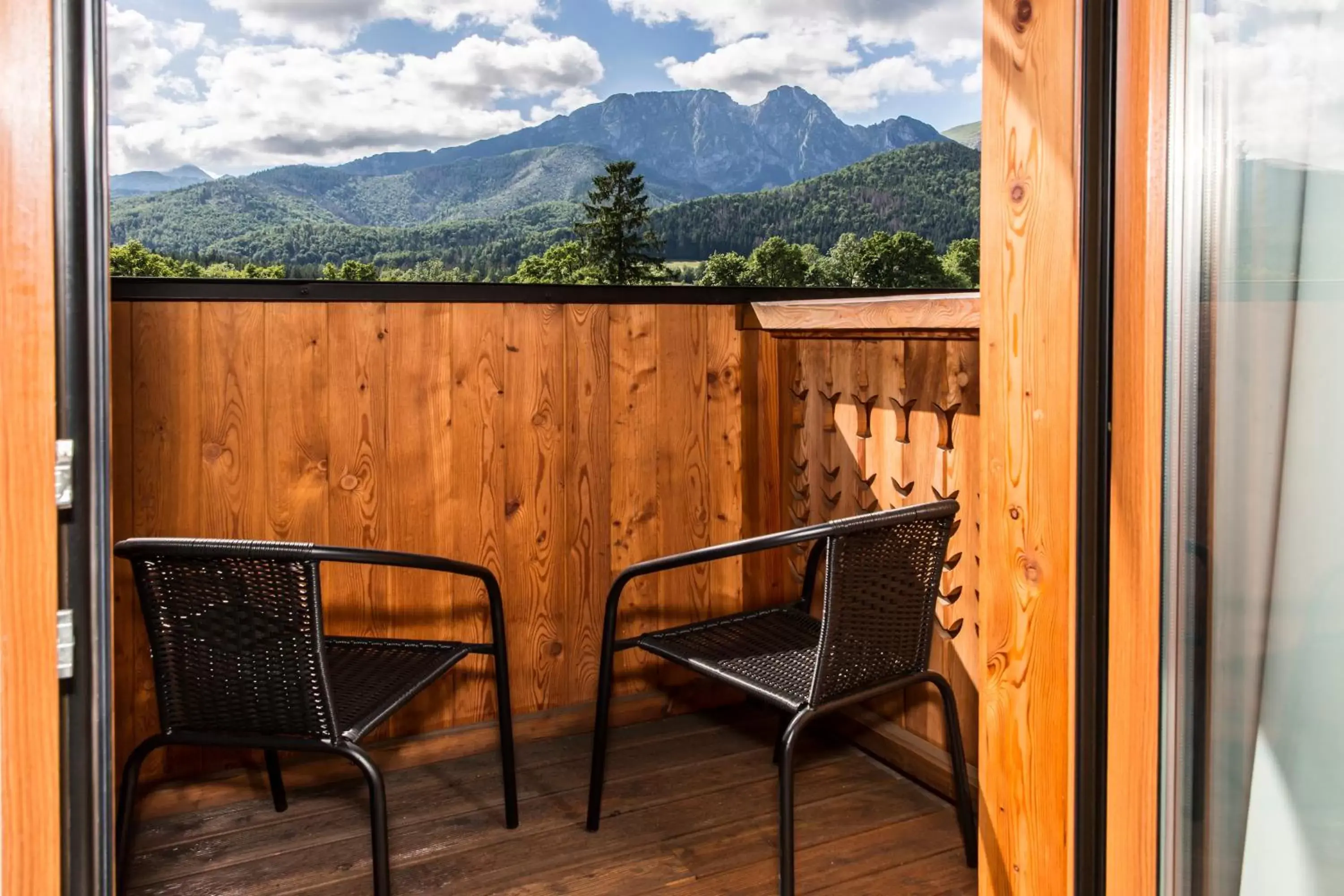 One-Bedroom Apartmentn with mezzanine and Mountain View (5 Adults) in Royal Hill Residence One-Bedroom Apartmentn with mezzanine and Mountain View (5 Adults) in Royal Hill Residence