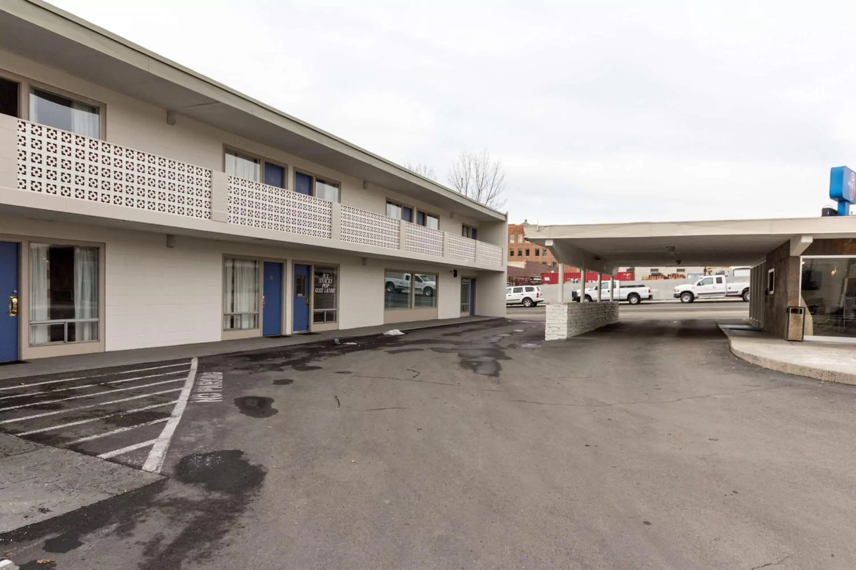 Property Building in Motel 6-Butte, MT - Historic City Center