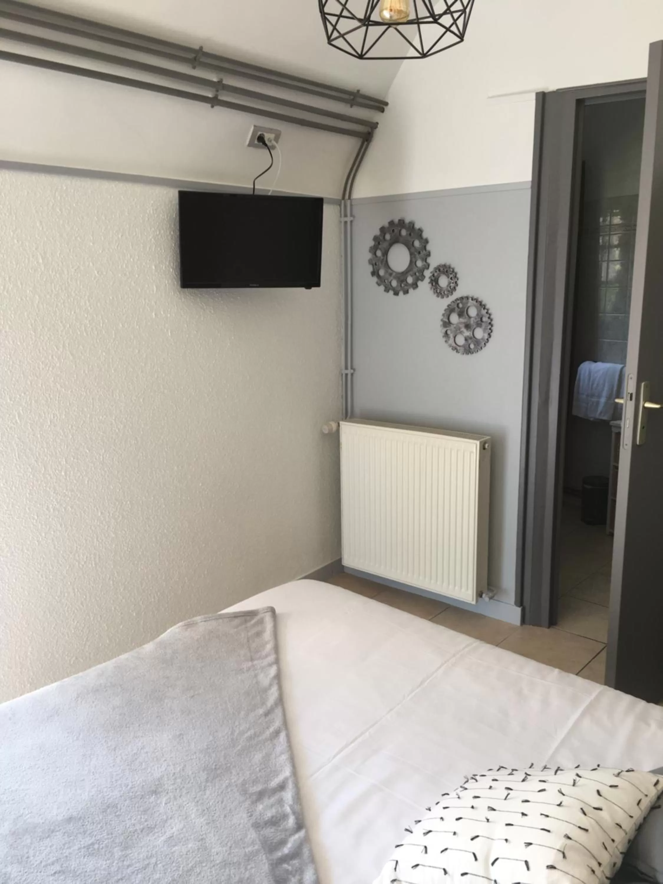 TV and multimedia, Bed in La Pénate