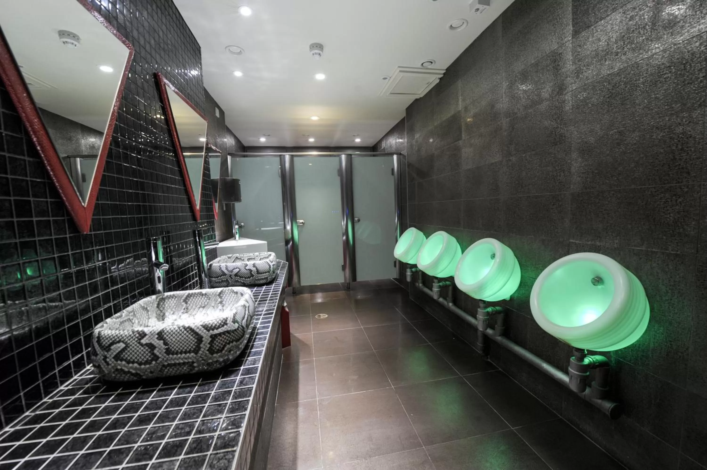 Bathroom in The Pinewood Hotel