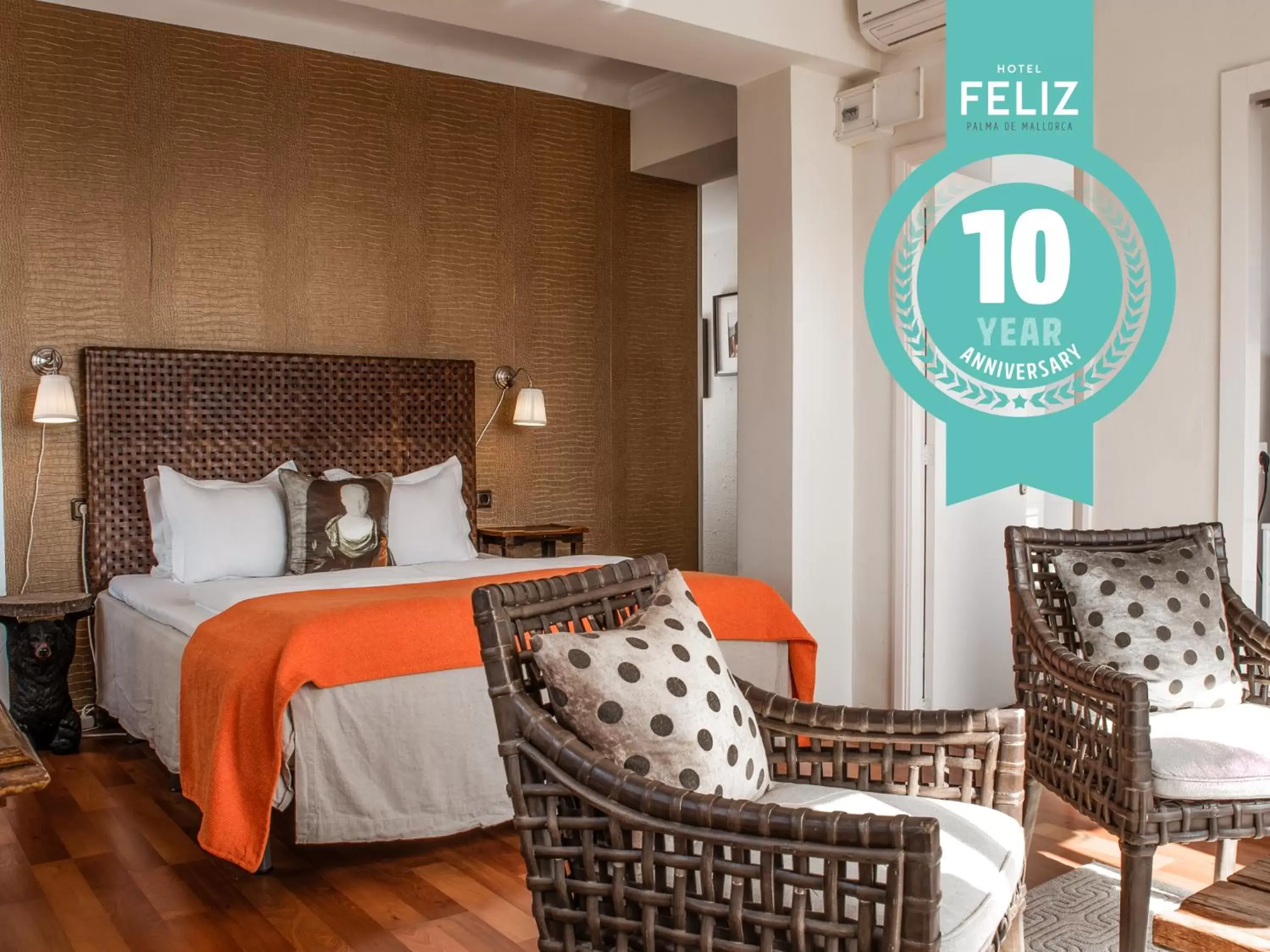 Bed in Hotel Feliz