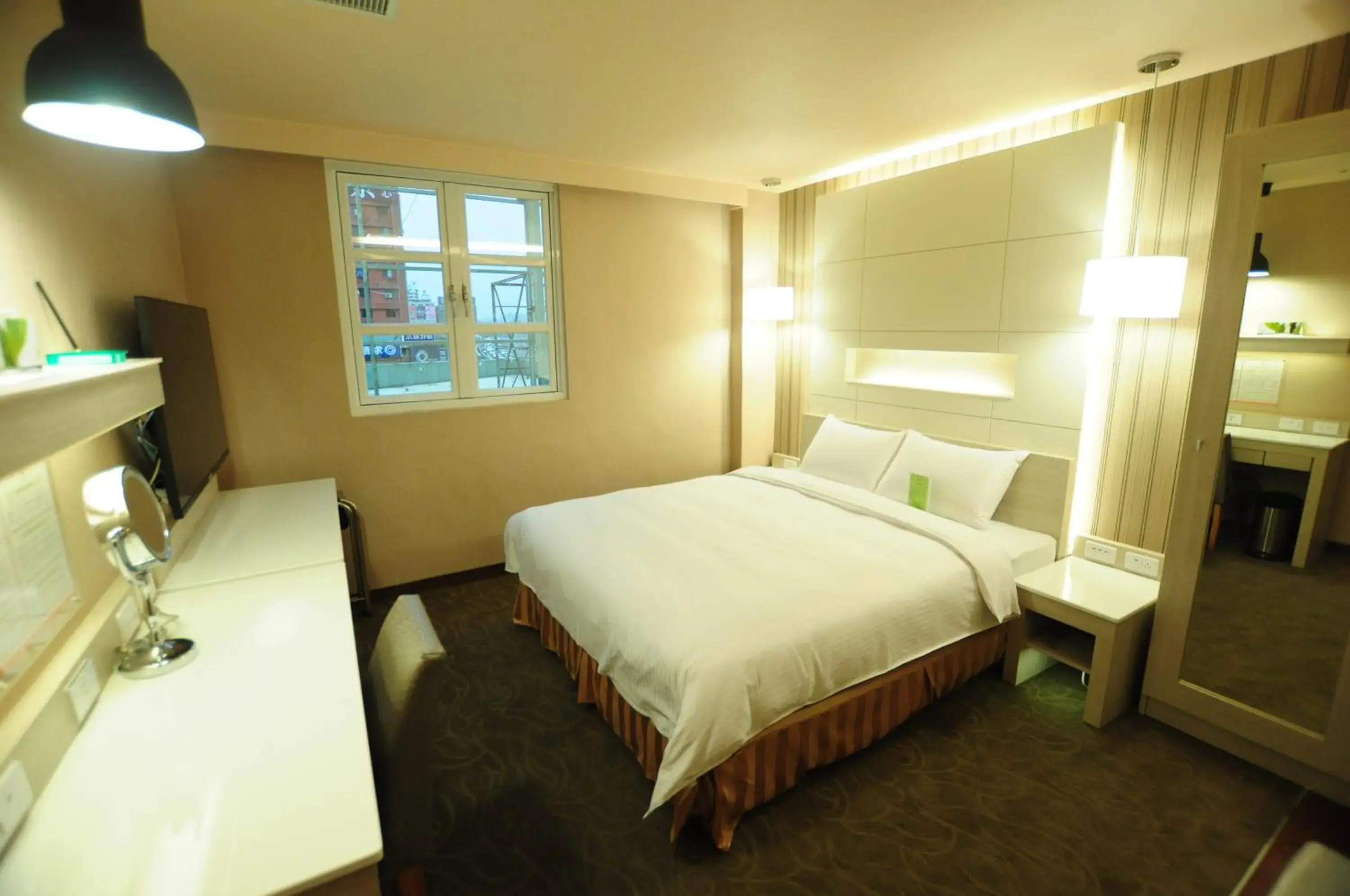 Bedroom, Bed in Kindness Hotel- Zhong Shan Bade