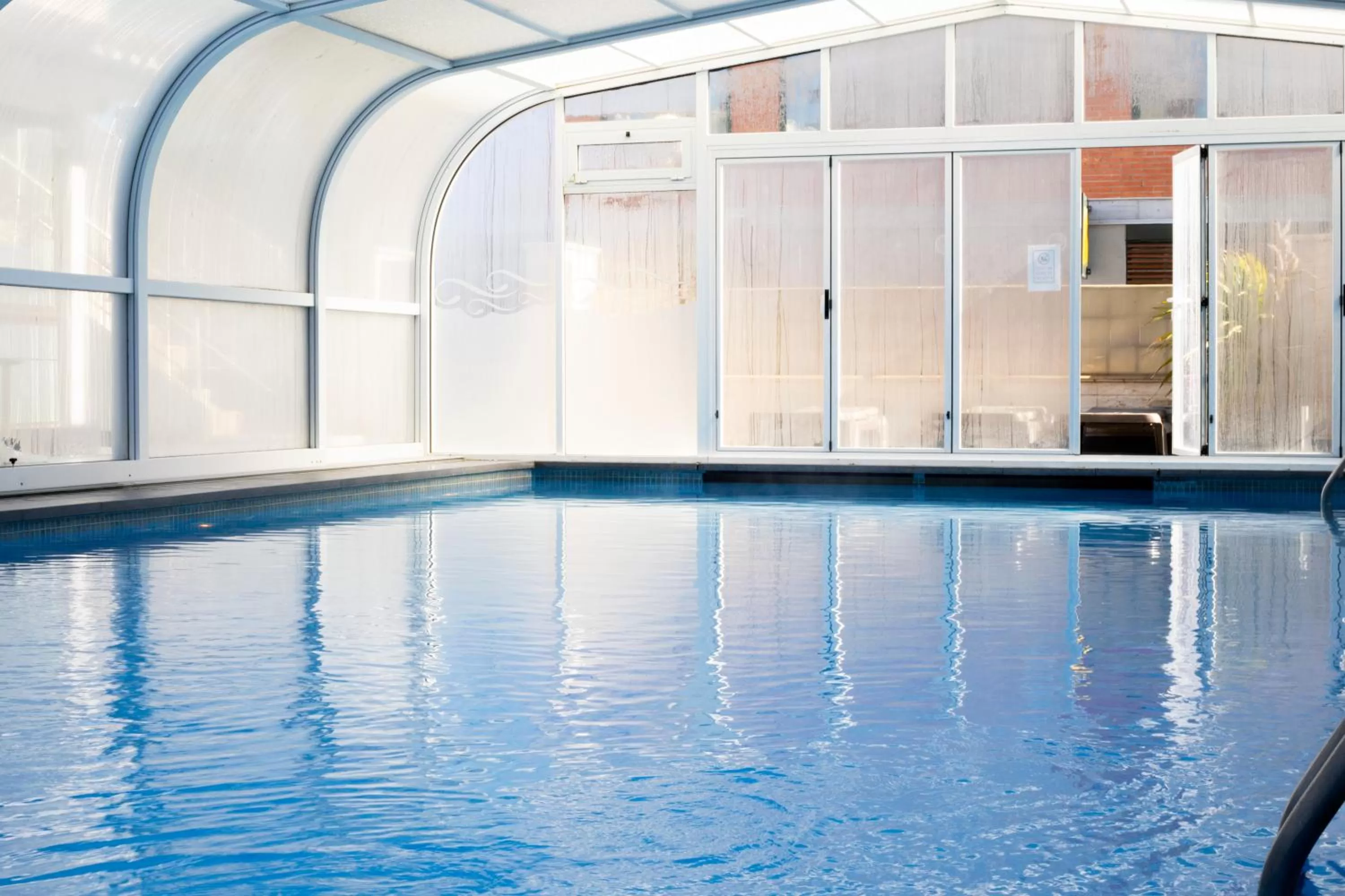 Swimming pool in Hotel Maria del Mar