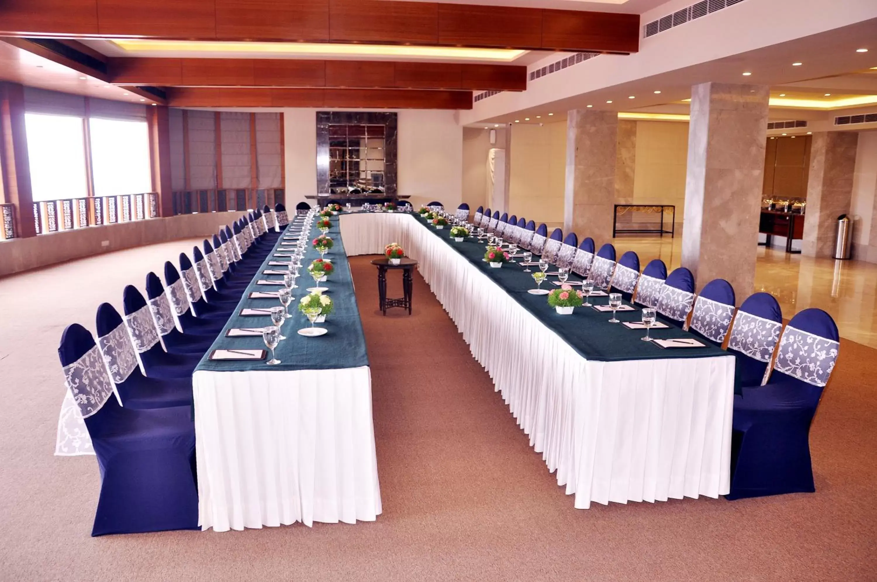 Day, Banquet Facilities in Radisson Hotel Shimla