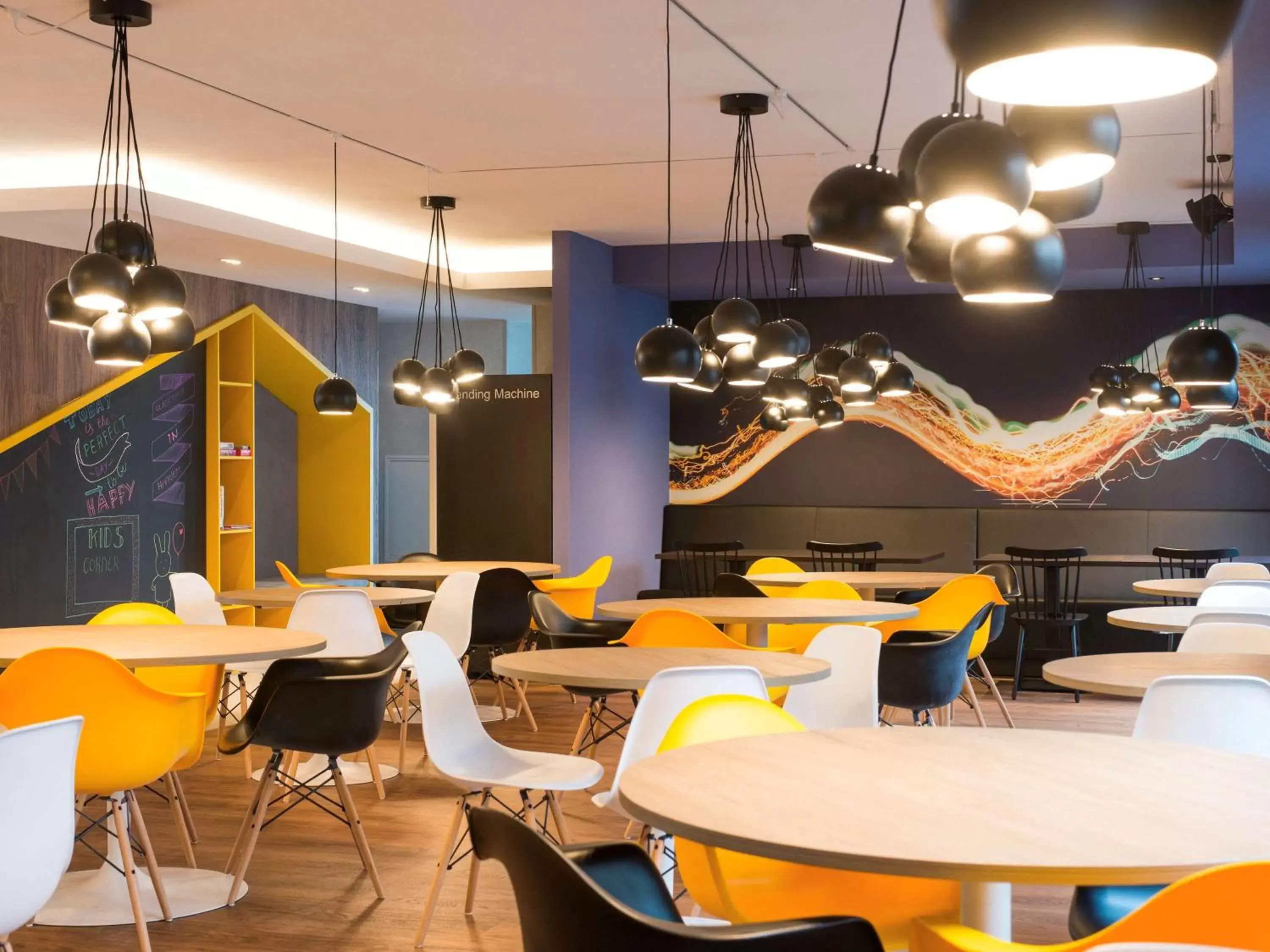 Restaurant/places to eat in ibis Styles Haarlem City Restaurant/places to eat in ibis Styles Haarlem City