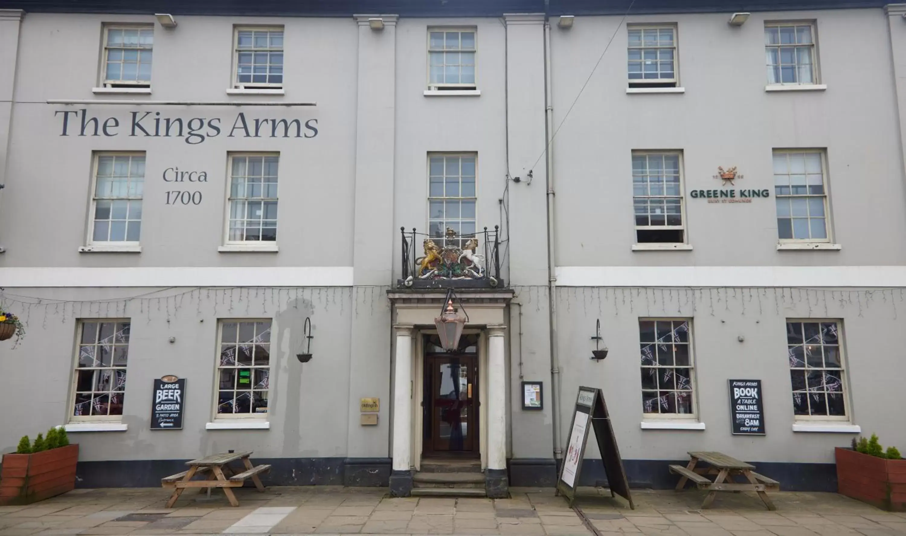 Property Building in Kings Arms Hotel by Greene King Inns