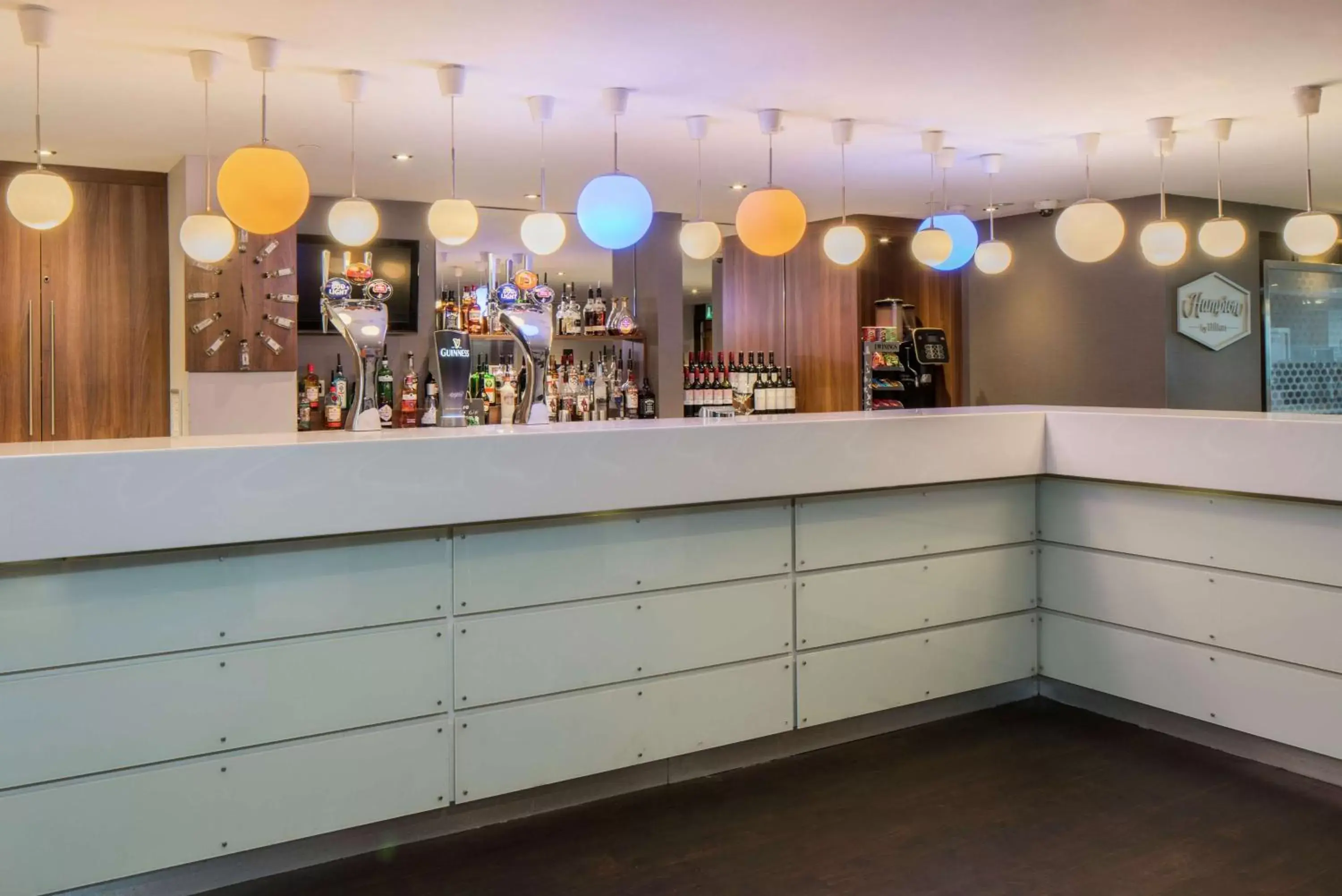 Restaurant/places to eat in Hampton by Hilton Birmingham Broad Street Restaurant/places to eat in Hampton by Hilton Birmingham Broad Street