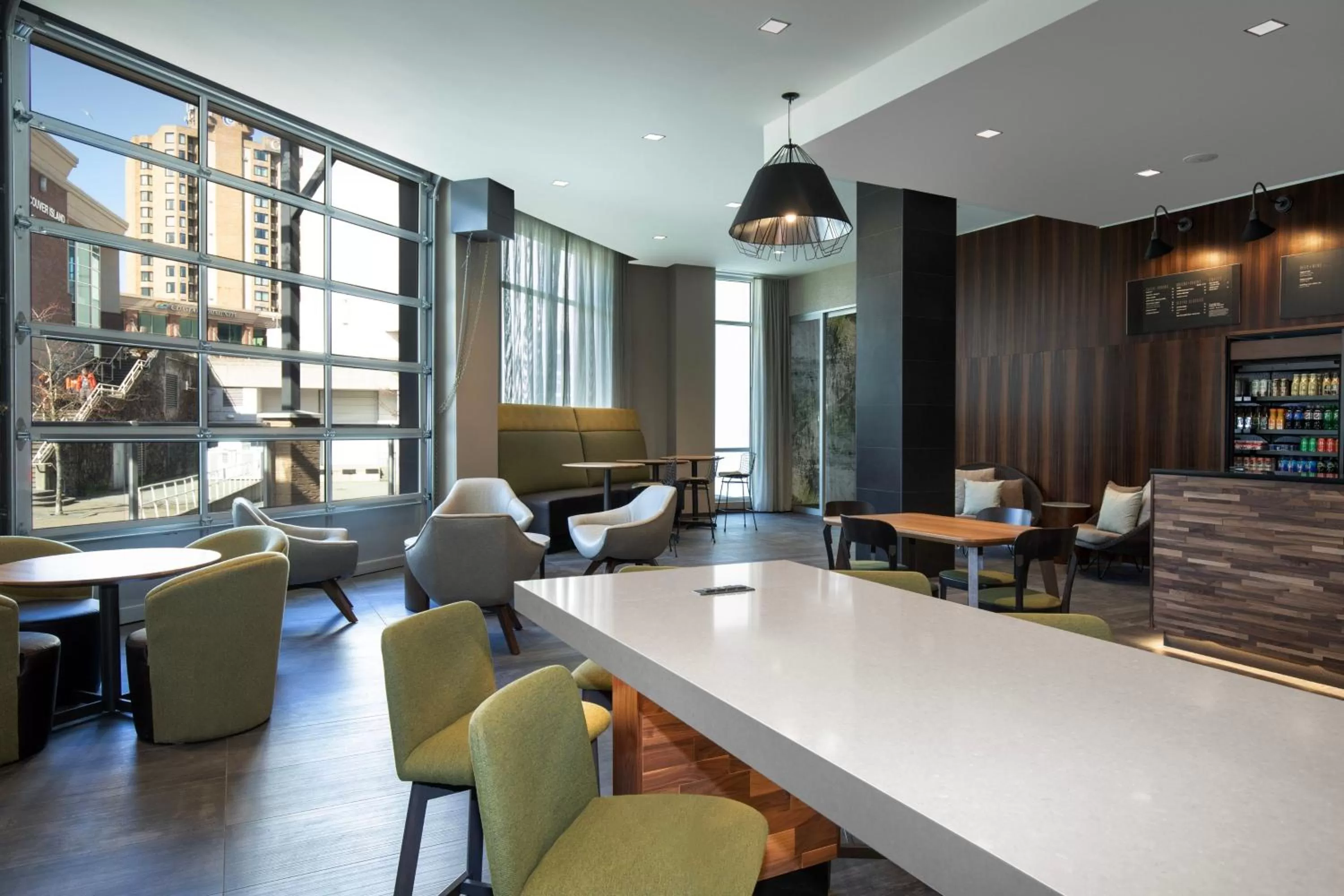 Restaurant/places to eat in Courtyard by Marriott Nanaimo