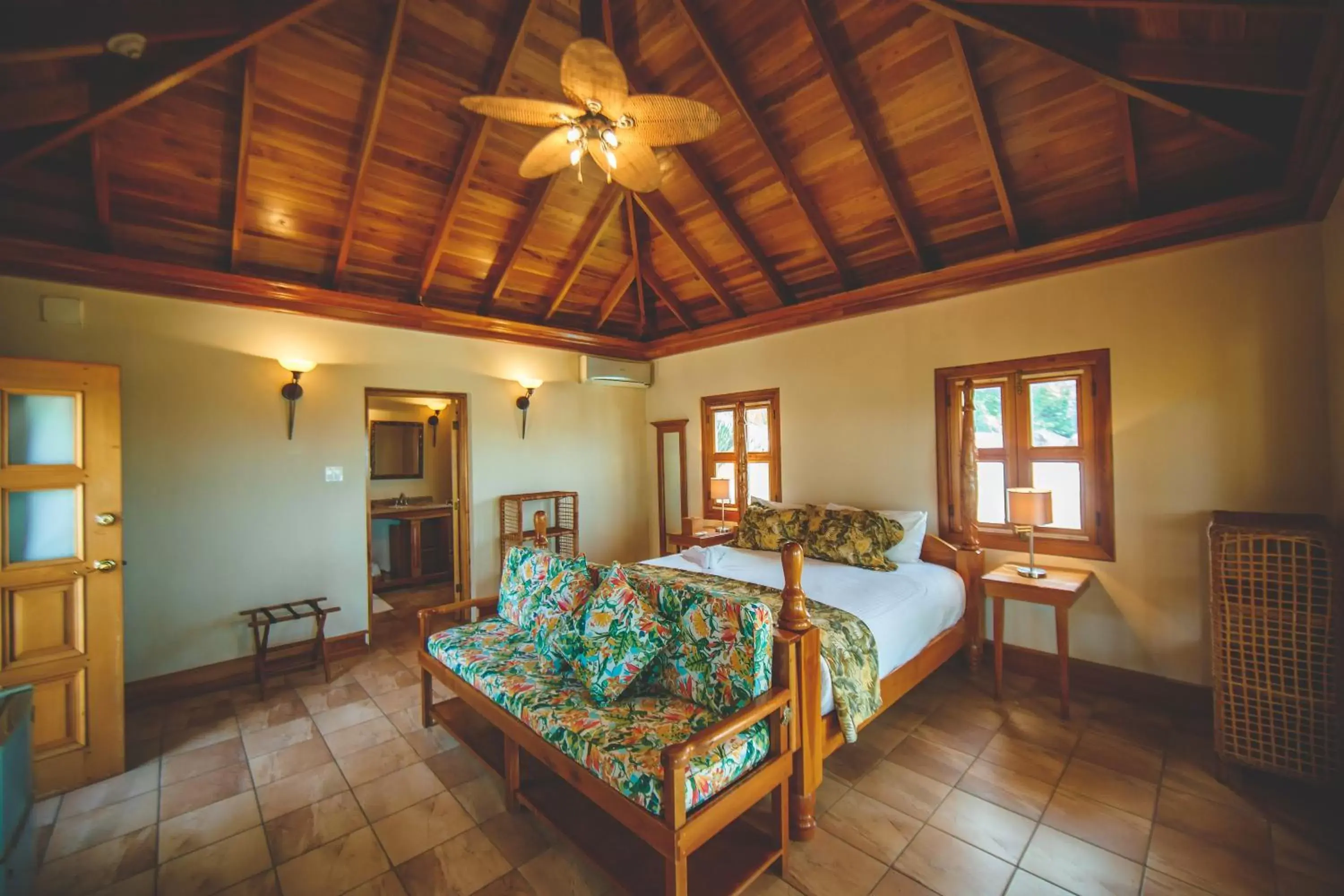 Bedroom, Bed in Ocean Cliff Hotel Negril Limited - Adults Only Bedroom, Bed in Ocean Cliff Hotel Negril Limited - Adults Only