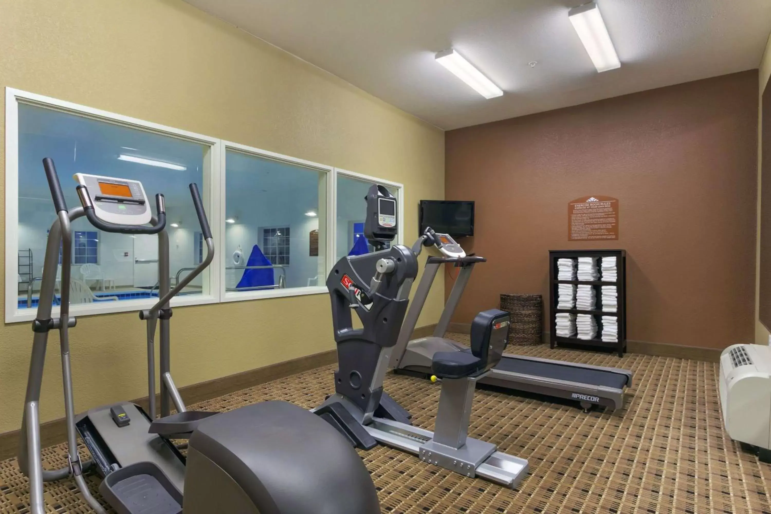Fitness centre/facilities, Fitness Center/Facilities in Microtel Inn & Suites by Wyndham Minot