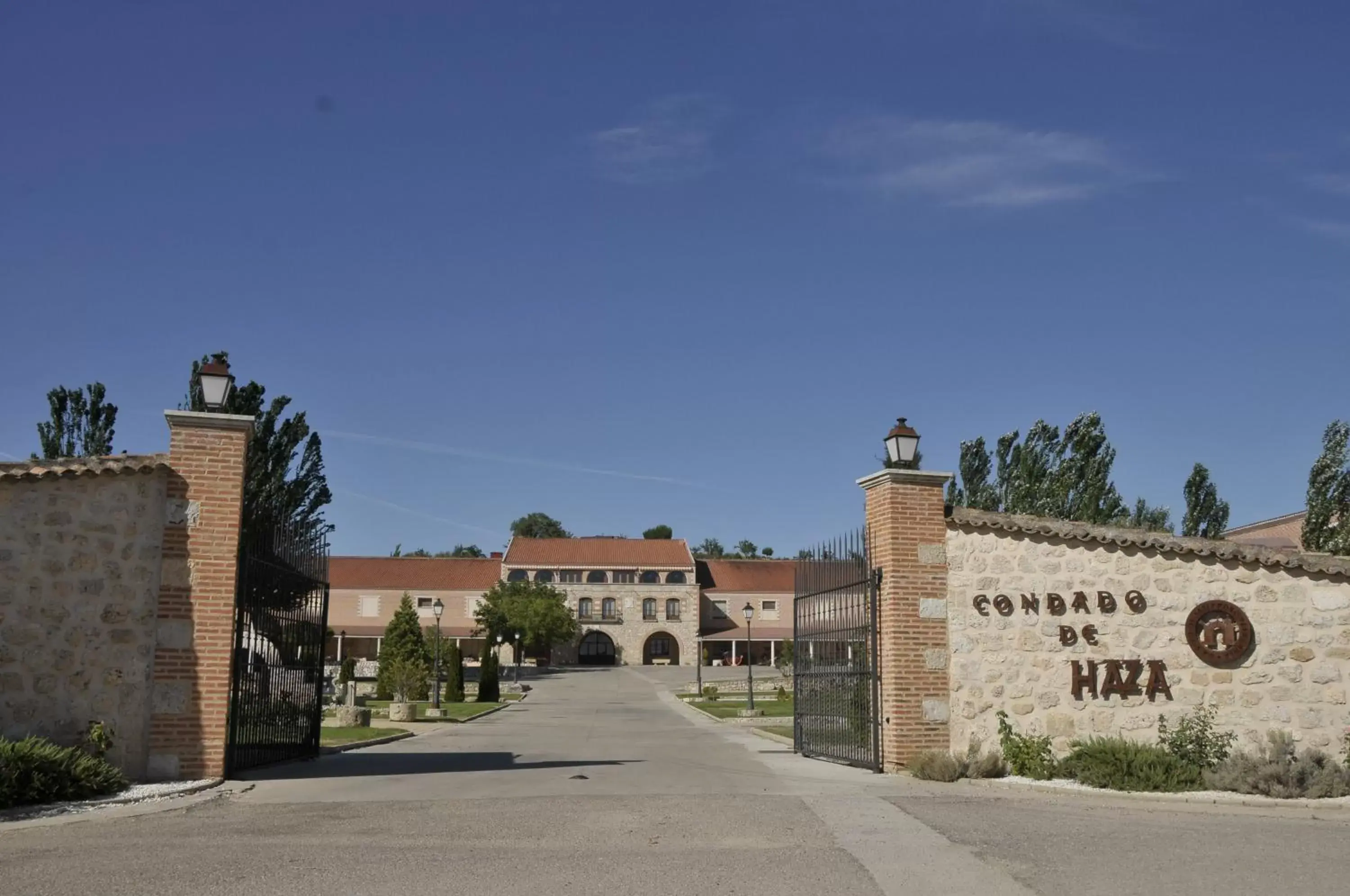 Facade/entrance in Hotel AF Pesquera