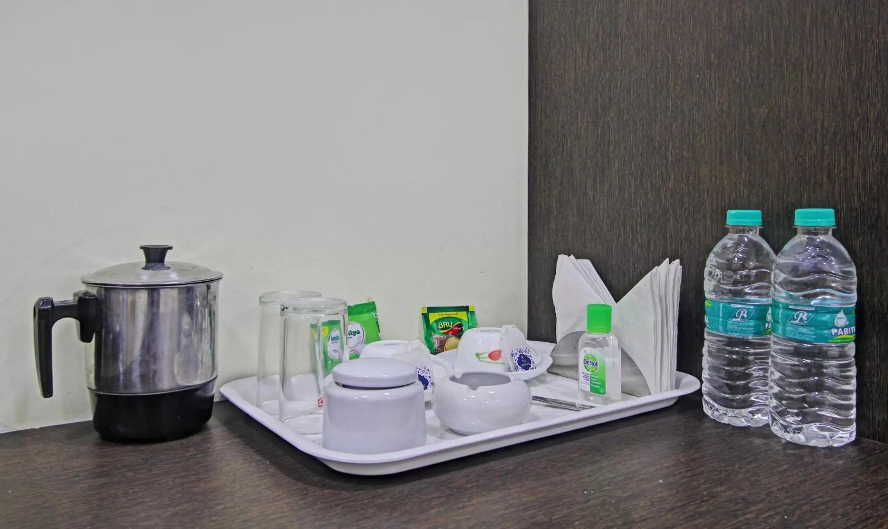 Coffee/tea facilities in Itsy Hotels Reotel Near Rabindra Sarobar Coffee/tea facilities in Itsy Hotels Reotel Near Rabindra Sarobar