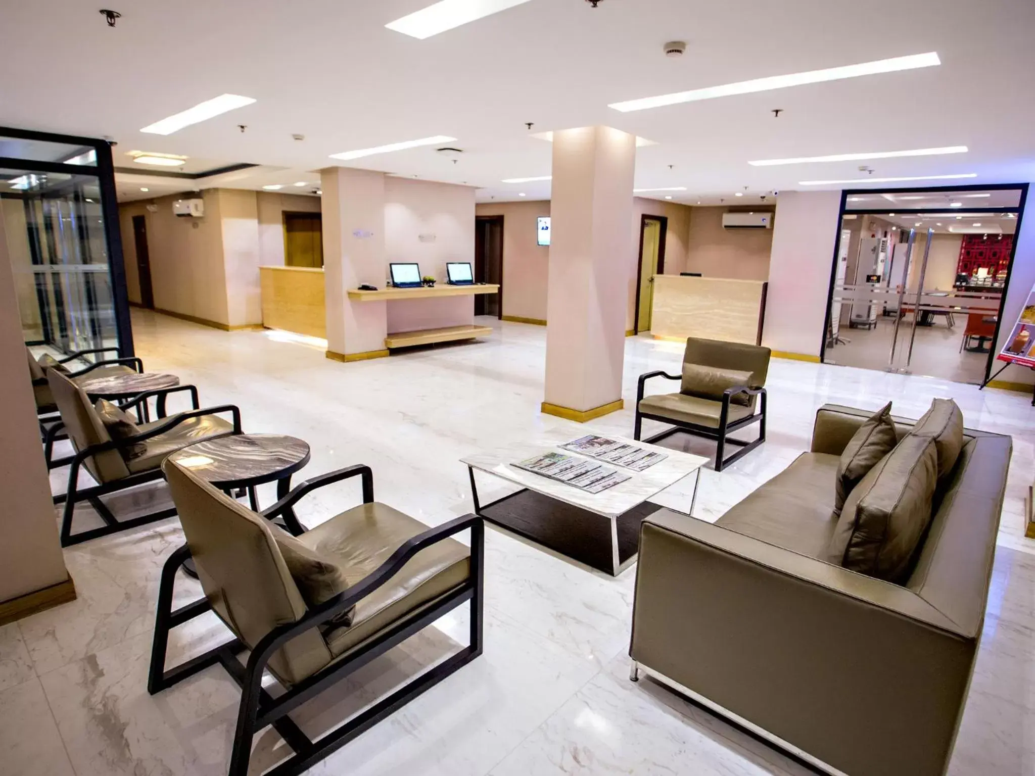 Lobby or reception, Lobby/Reception in Jinjiang Inn - Ortigas