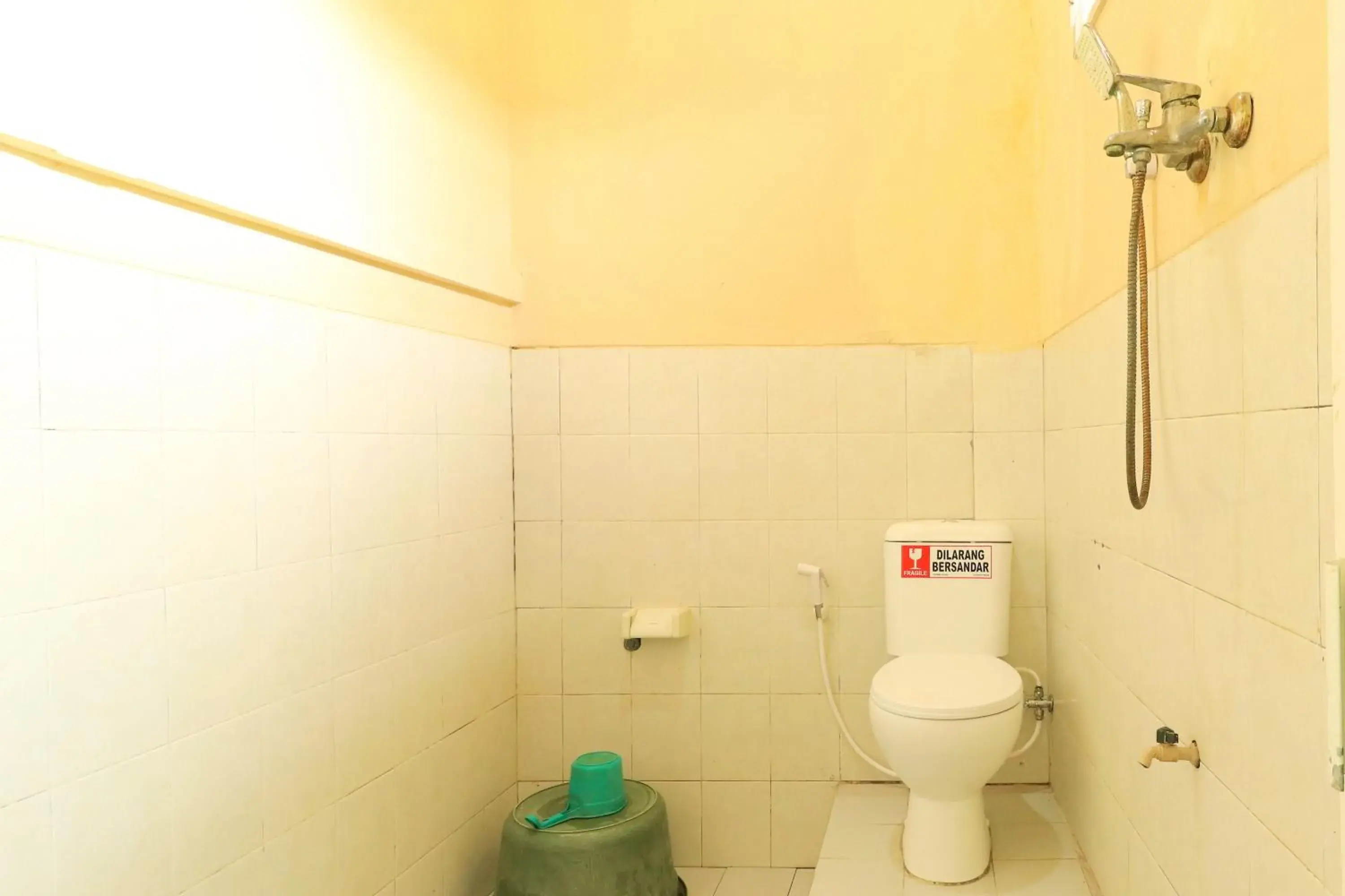 Toilet, Bathroom in Penginapan Pondok Rizqi