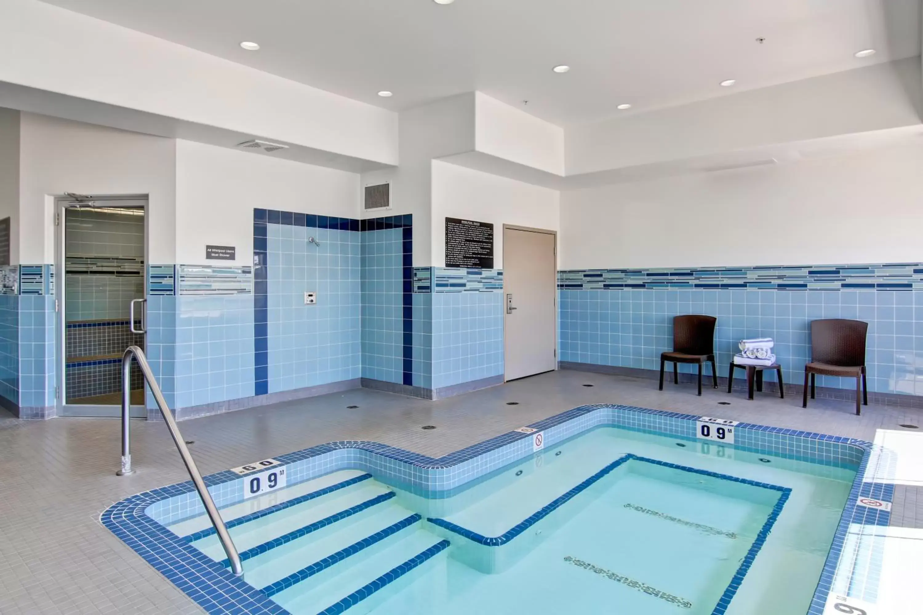 Steam room, Swimming Pool in Canalta Hotel Assiniboia