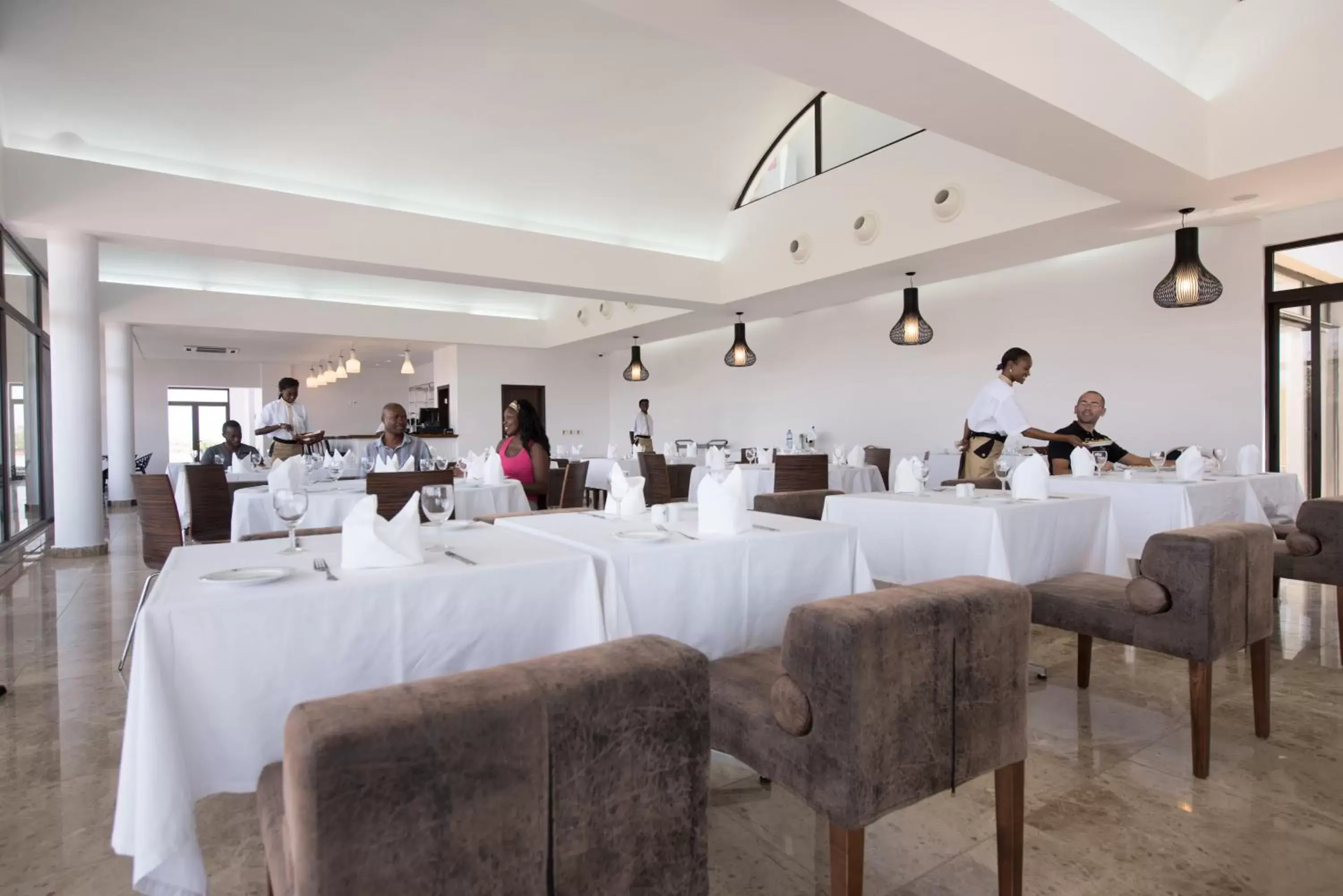 Restaurant/places to eat in Hotel Vip Executive Tete