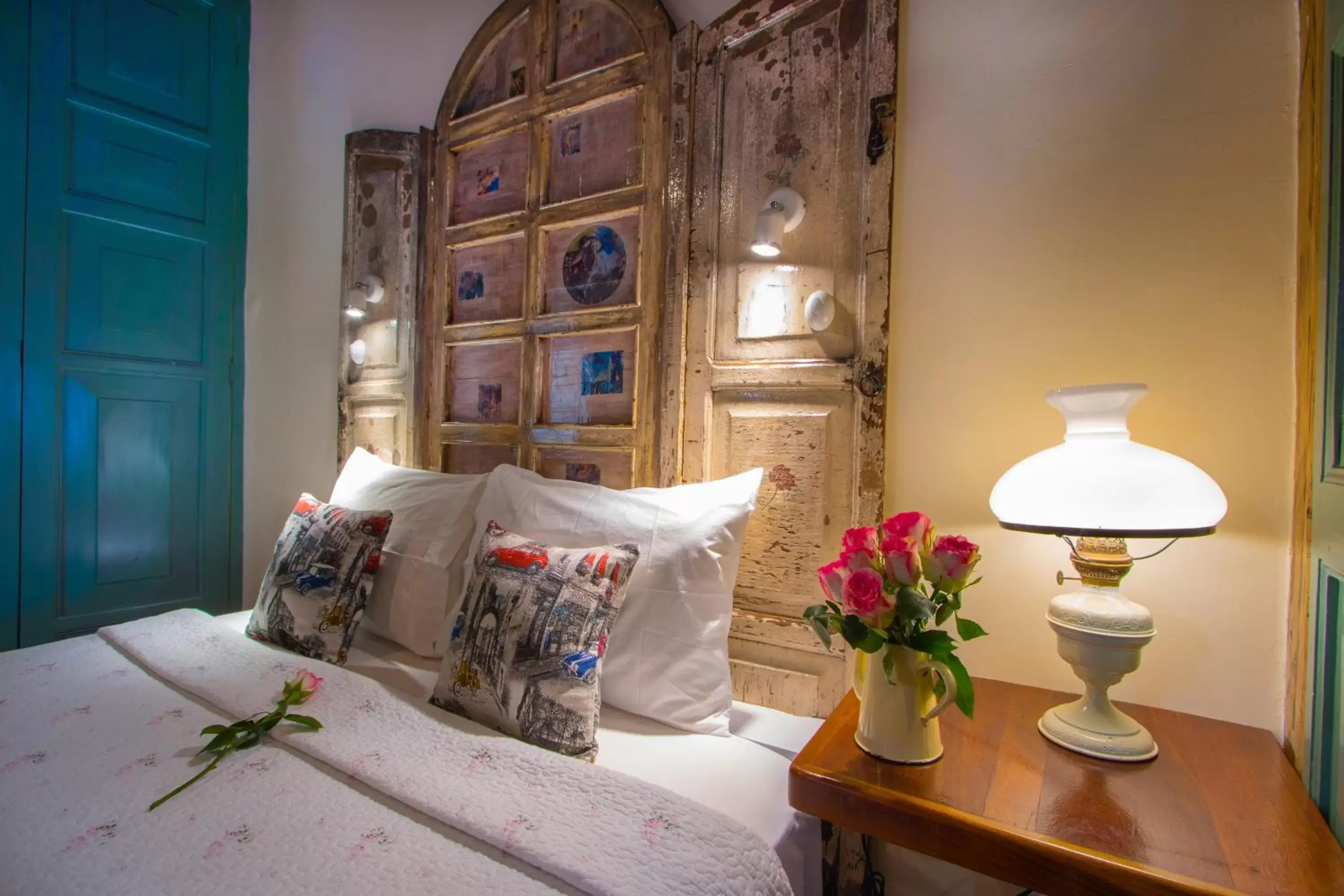 Bedroom in Old Town Quito Suites, Apartments & Boutique Hotel