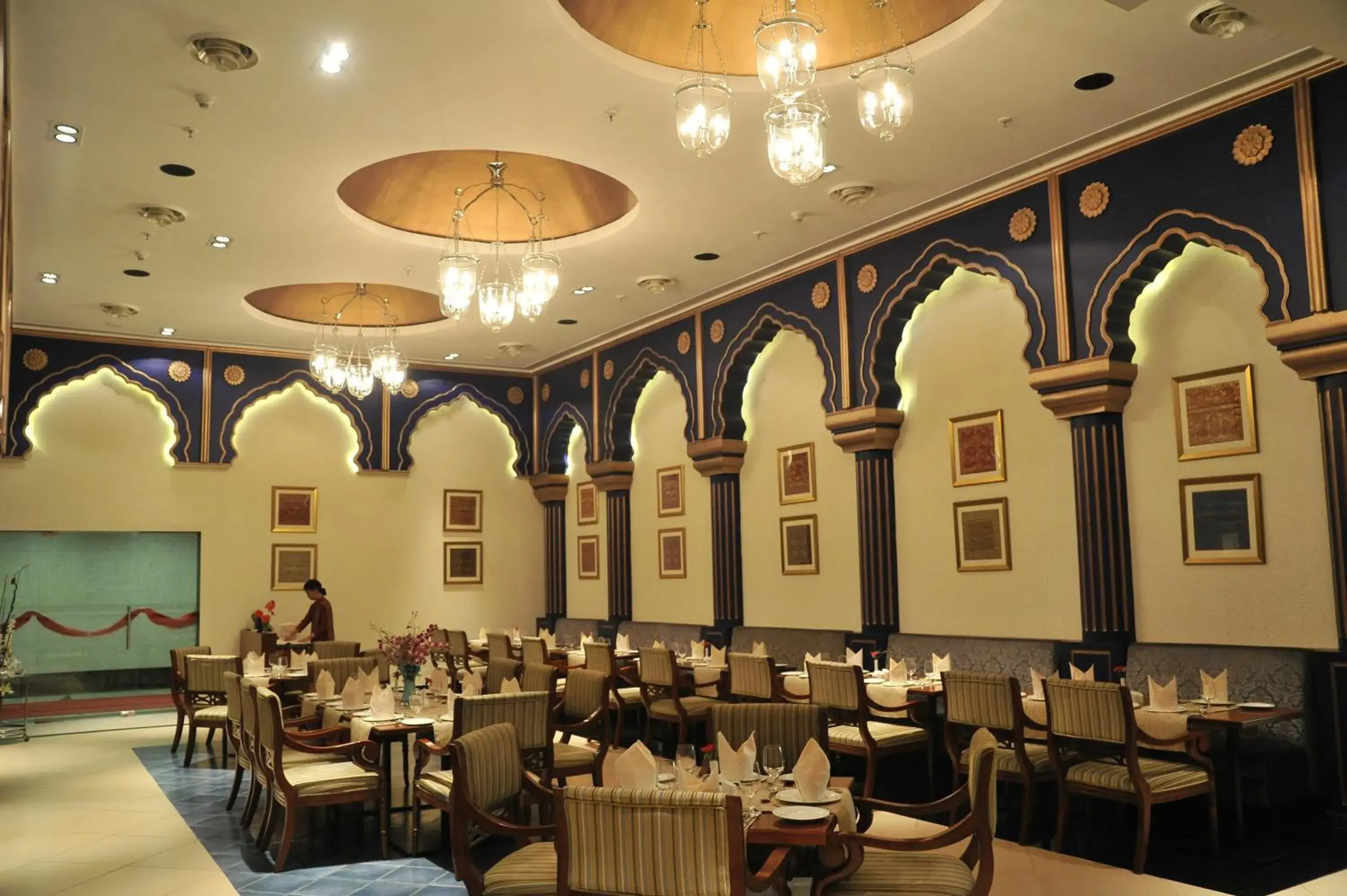 Restaurant/Places to Eat in Country Inn Mysore