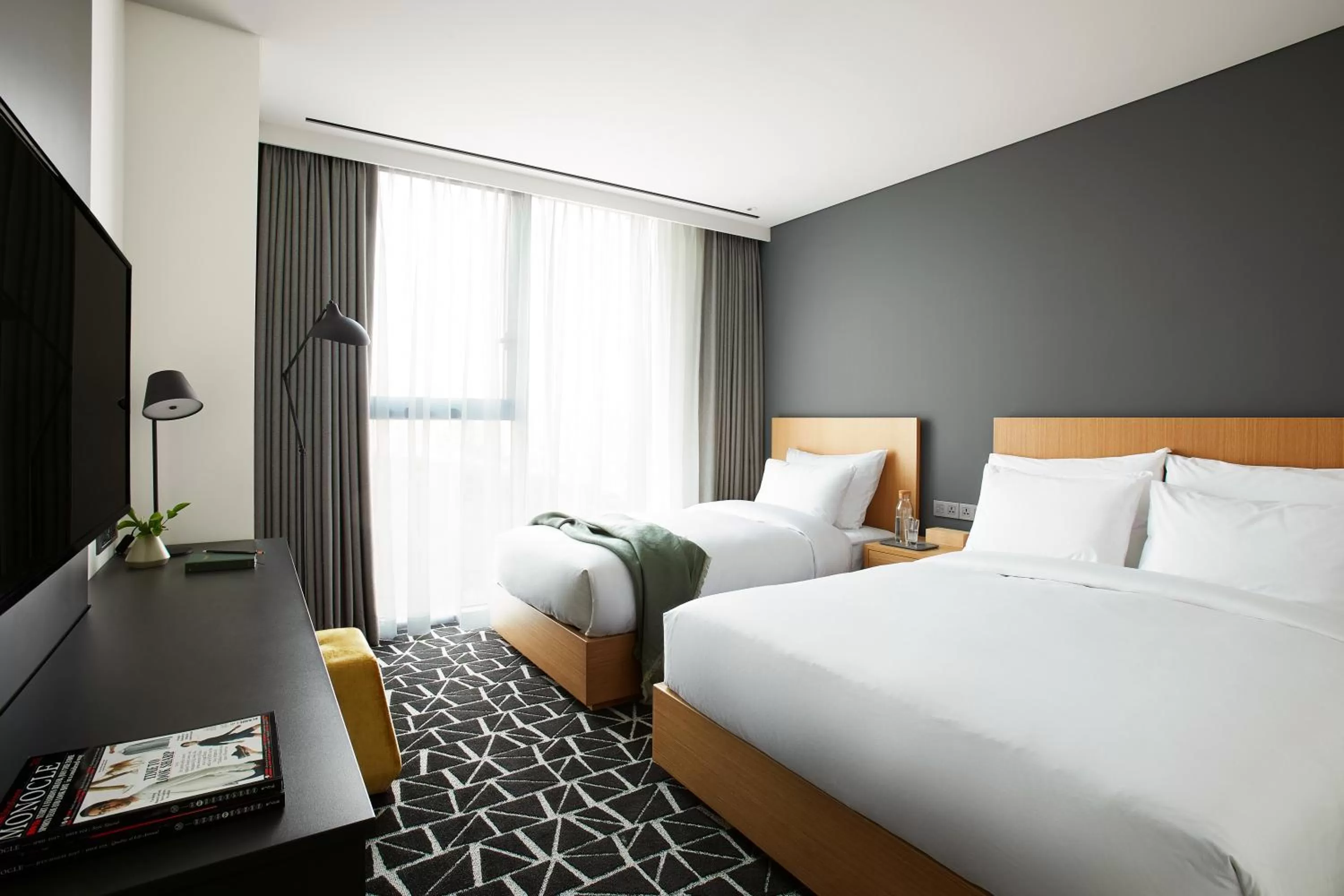 Bed in L7 GANGNAM by LOTTE HOTELS